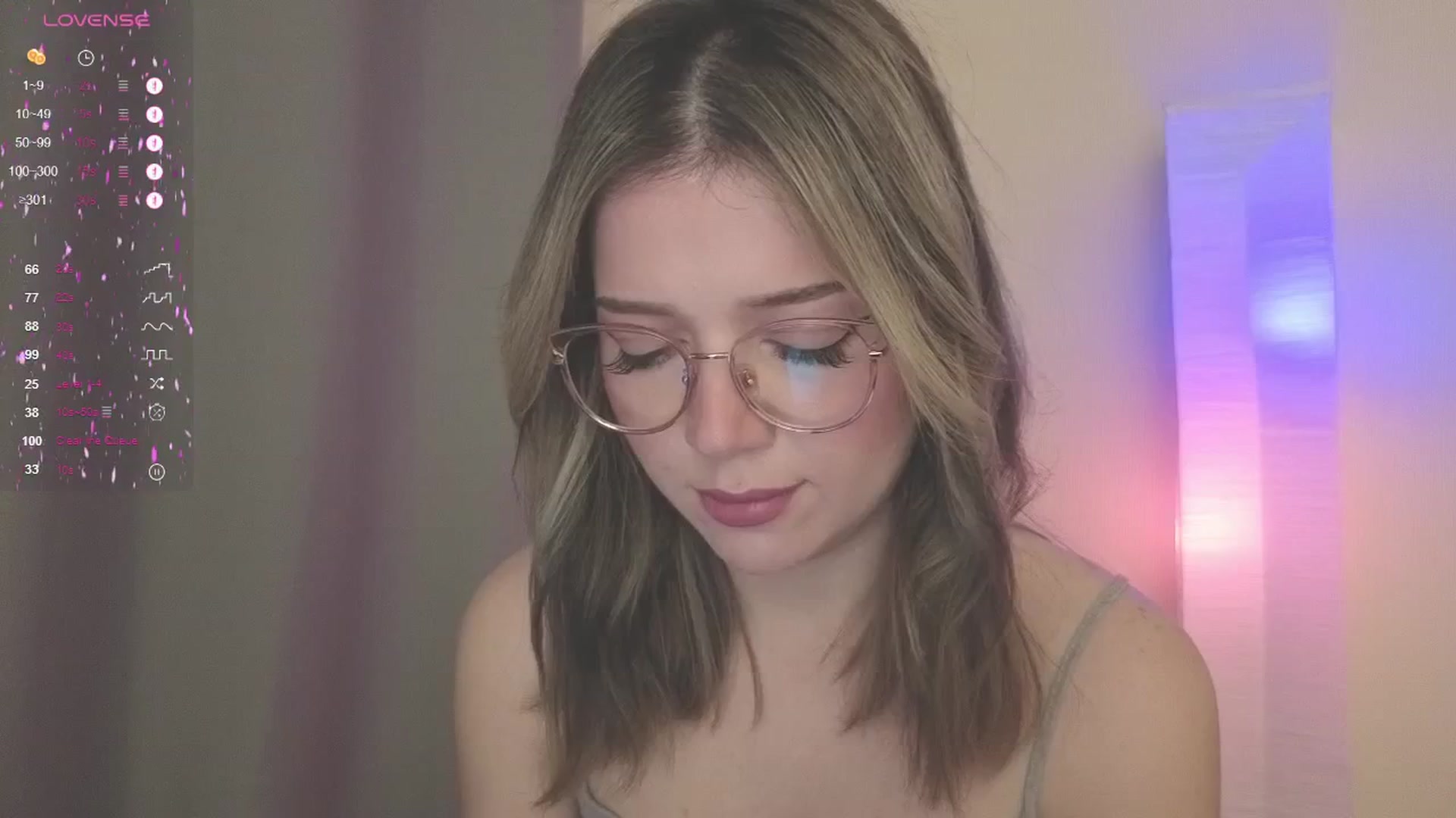 Gallery image thumbnail from cutiee's myfreecams stream on, 05/28/2025, 09:49 image 8 of 20