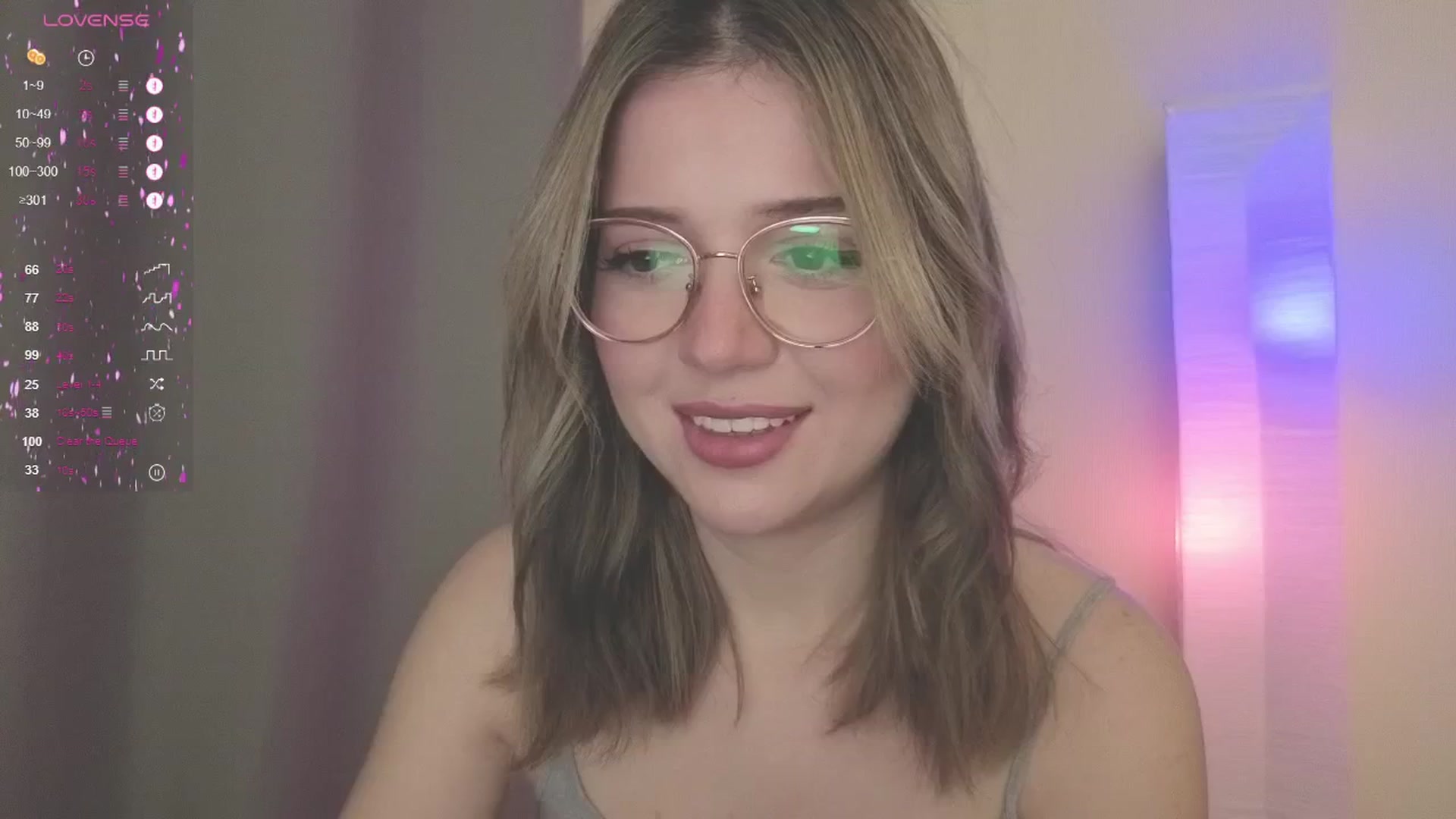 Gallery image thumbnail from cutiee's myfreecams stream on, 05/28/2025, 09:49 image 9 of 20