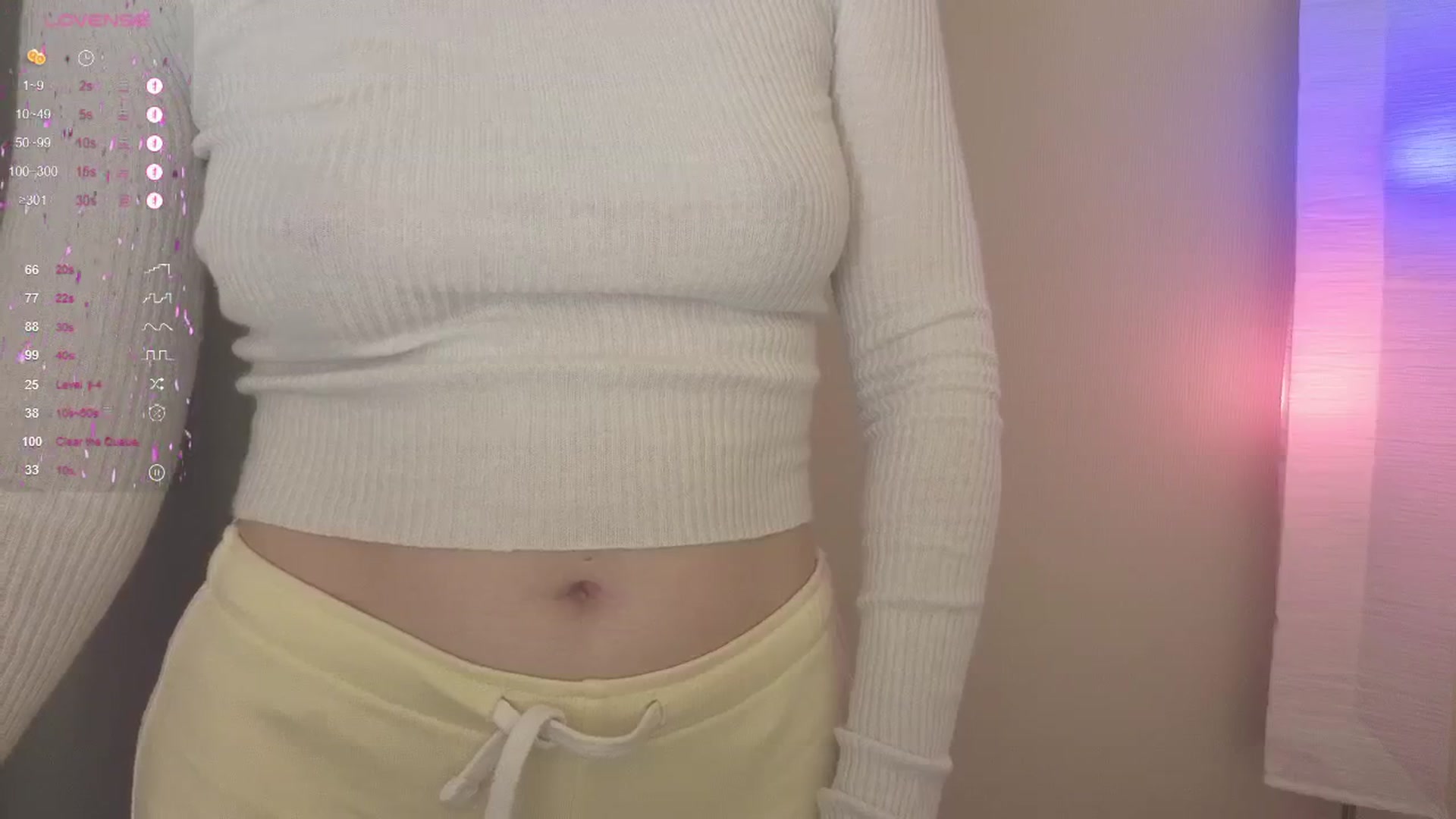Gallery image thumbnail from cutiee's myfreecams stream on, 05/28/2025, 10:17 image 14 of 20