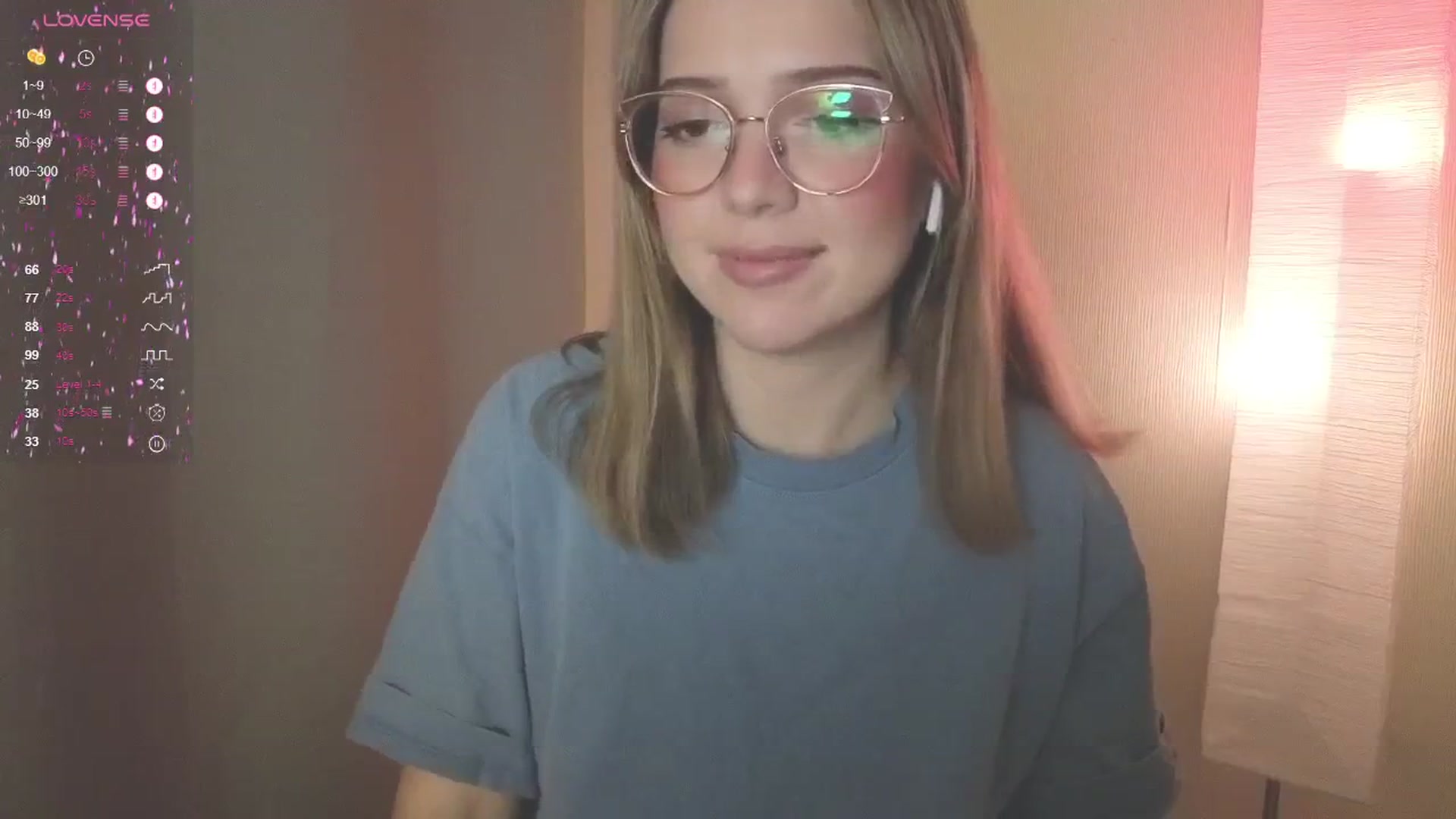 Gallery image thumbnail from cutiee's myfreecams stream on, 06/10/2025, 24:27 image 11 of 20