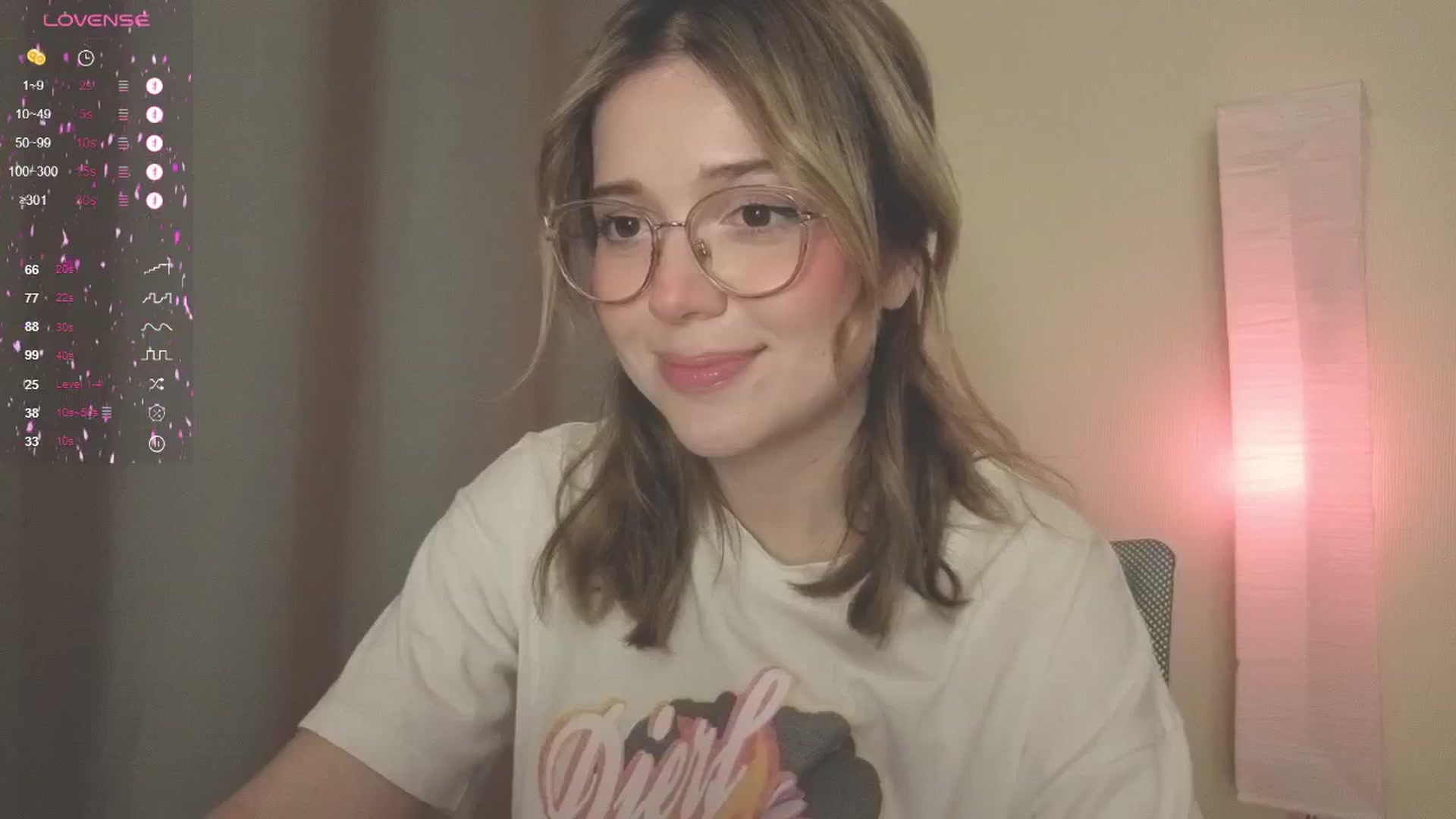 Gallery image thumbnail from cutiee's myfreecams stream on, 06/15/2025, 22:28 image 16 of 20