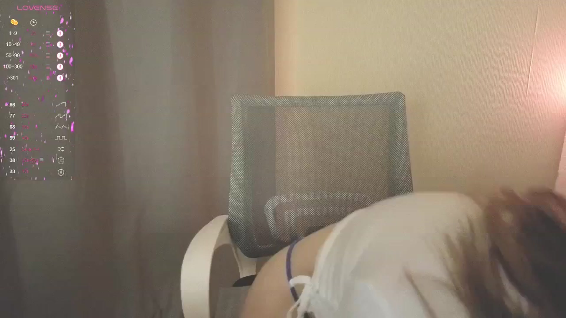 Gallery image thumbnail from cutiee's myfreecams stream on, 06/18/2025, 23:41 image 1 of 20