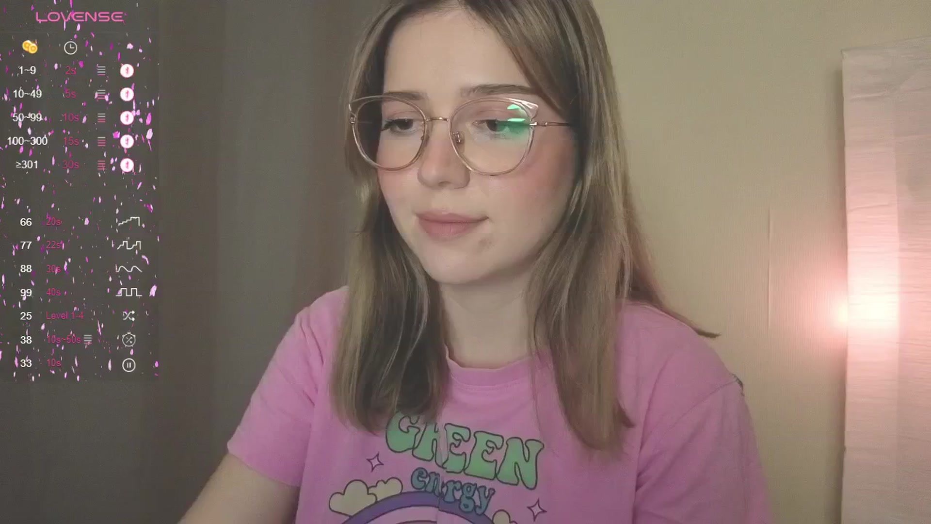 Gallery image thumbnail from cutiee's myfreecams stream on, 06/20/2025, 24:42 image 7 of 20