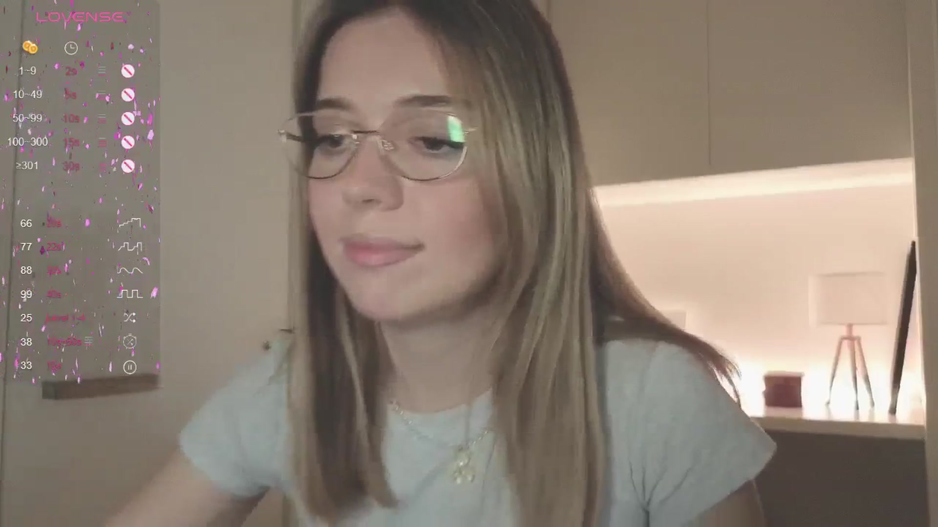 Gallery image thumbnail from cutiee's myfreecams stream on, 07/24/2025, 12:17 image 2 of 20
