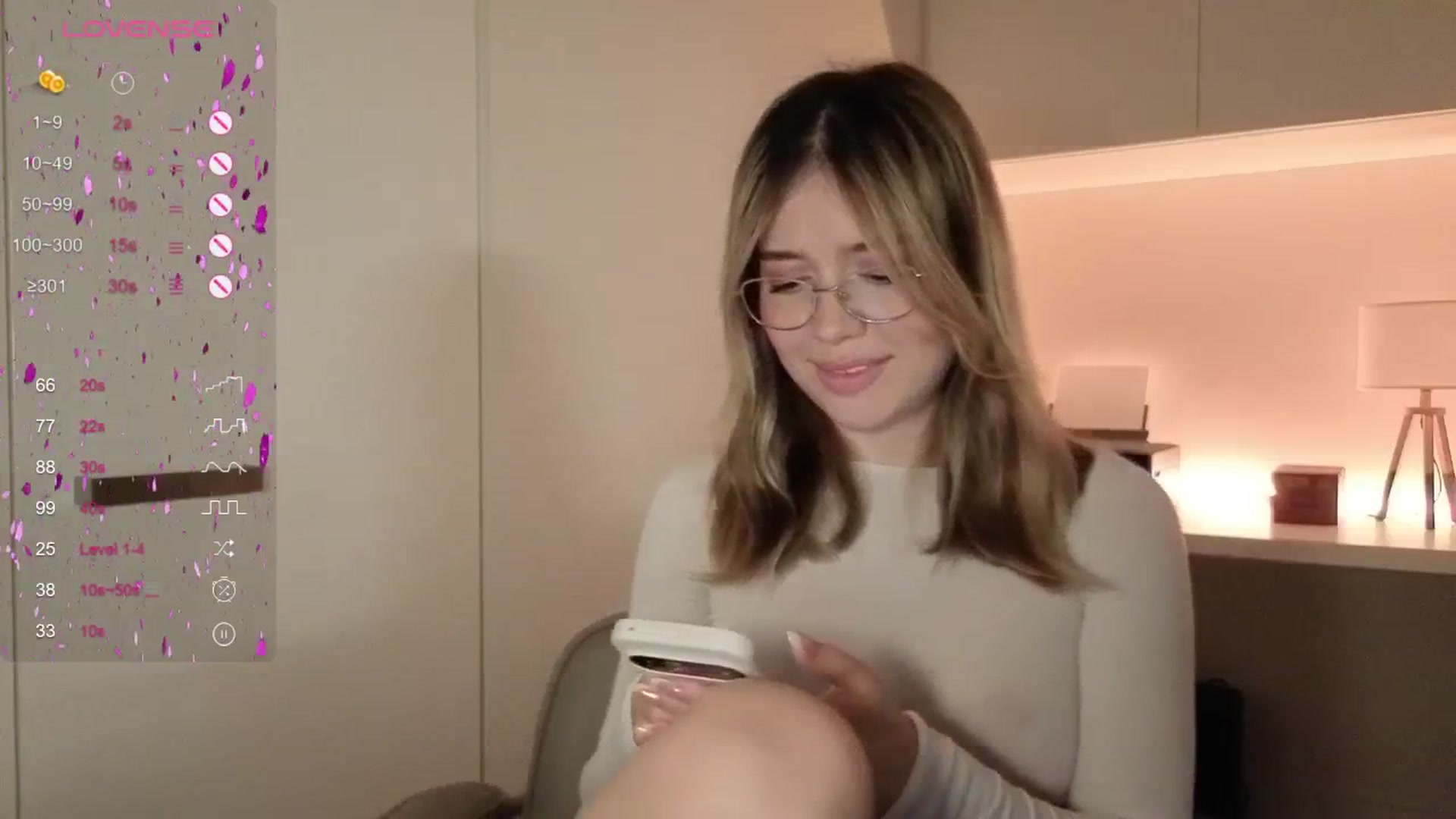 Gallery image thumbnail from cutiee's myfreecams stream on, 07/29/2025, 09:34 image 5 of 20