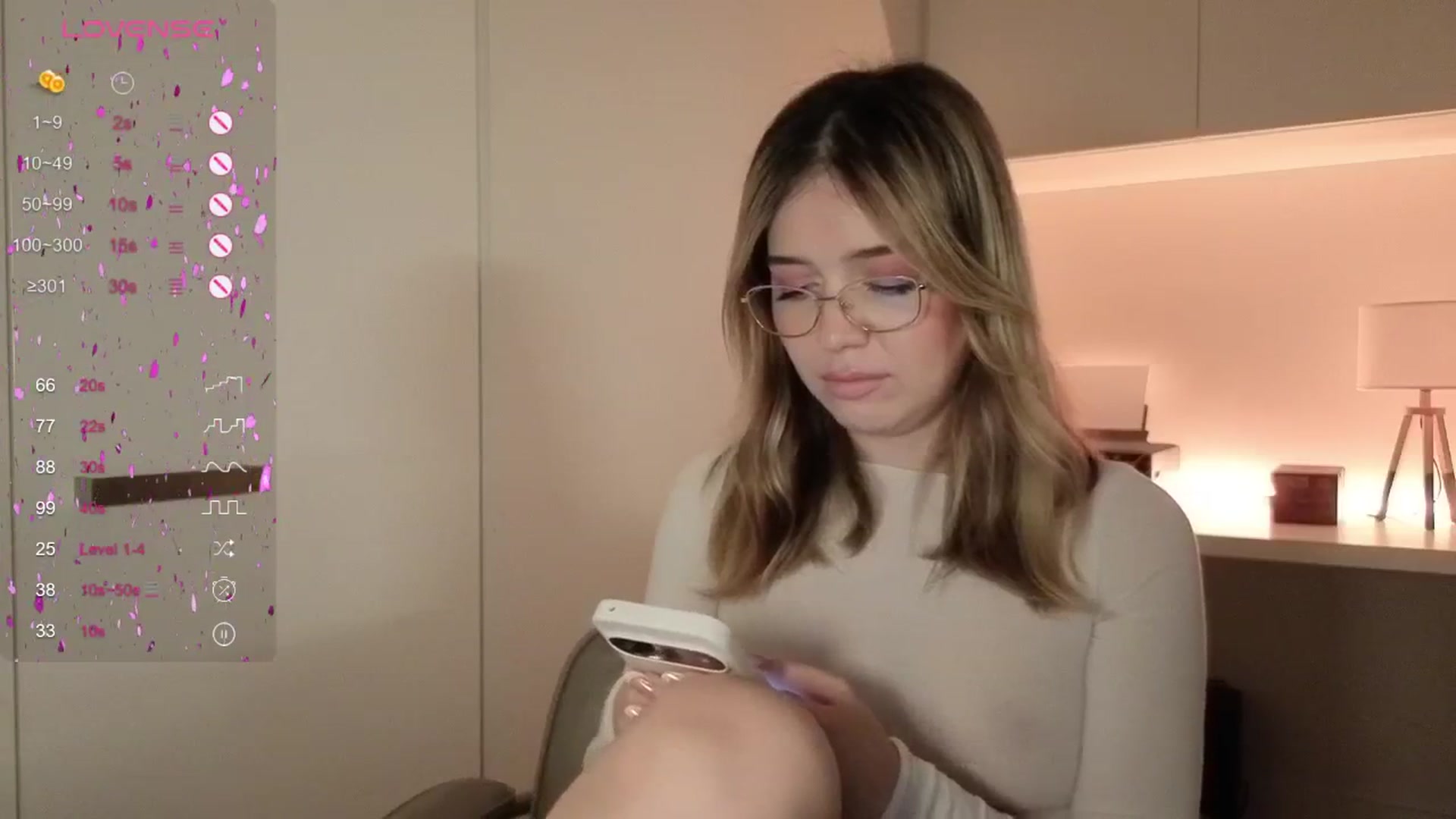 Gallery image thumbnail from cutiee's myfreecams stream on, 07/29/2025, 09:34 image 7 of 20