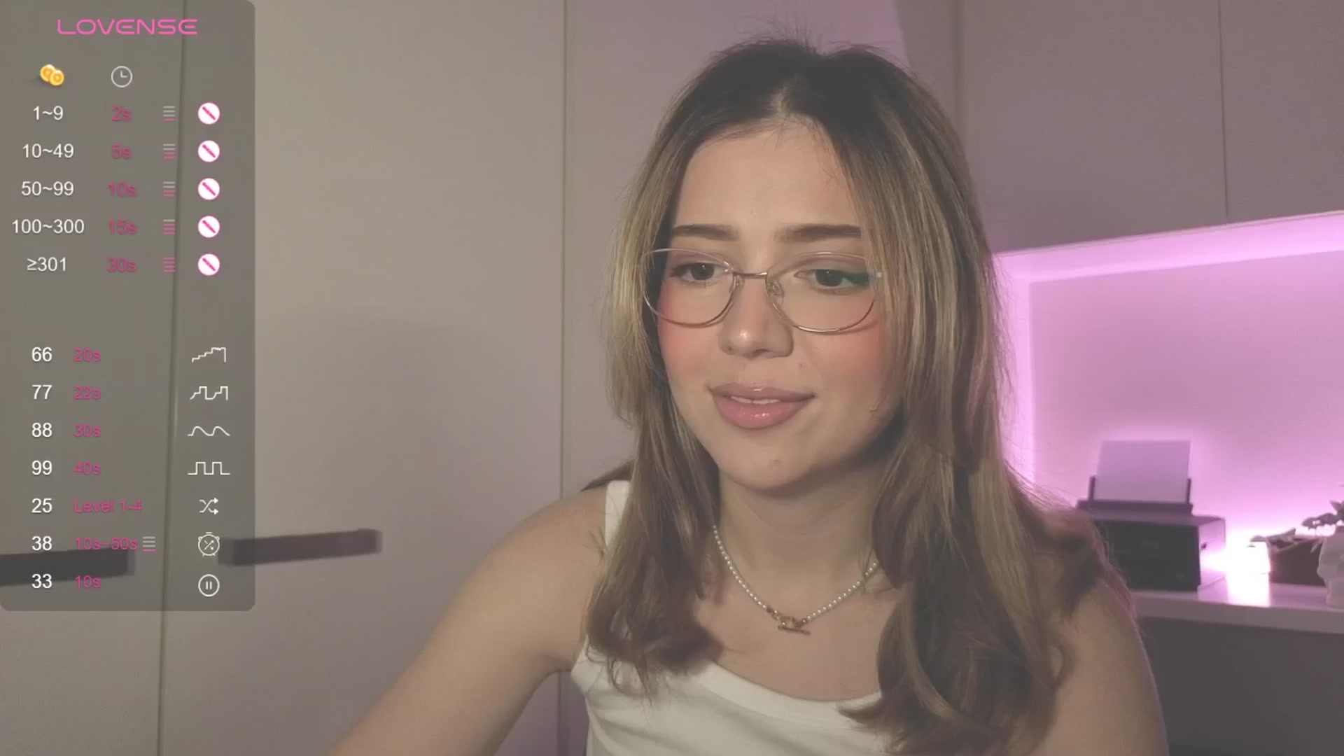 Gallery image thumbnail from cutiee's myfreecams stream on, 08/18/2025, 06:53 image 1 of 20
