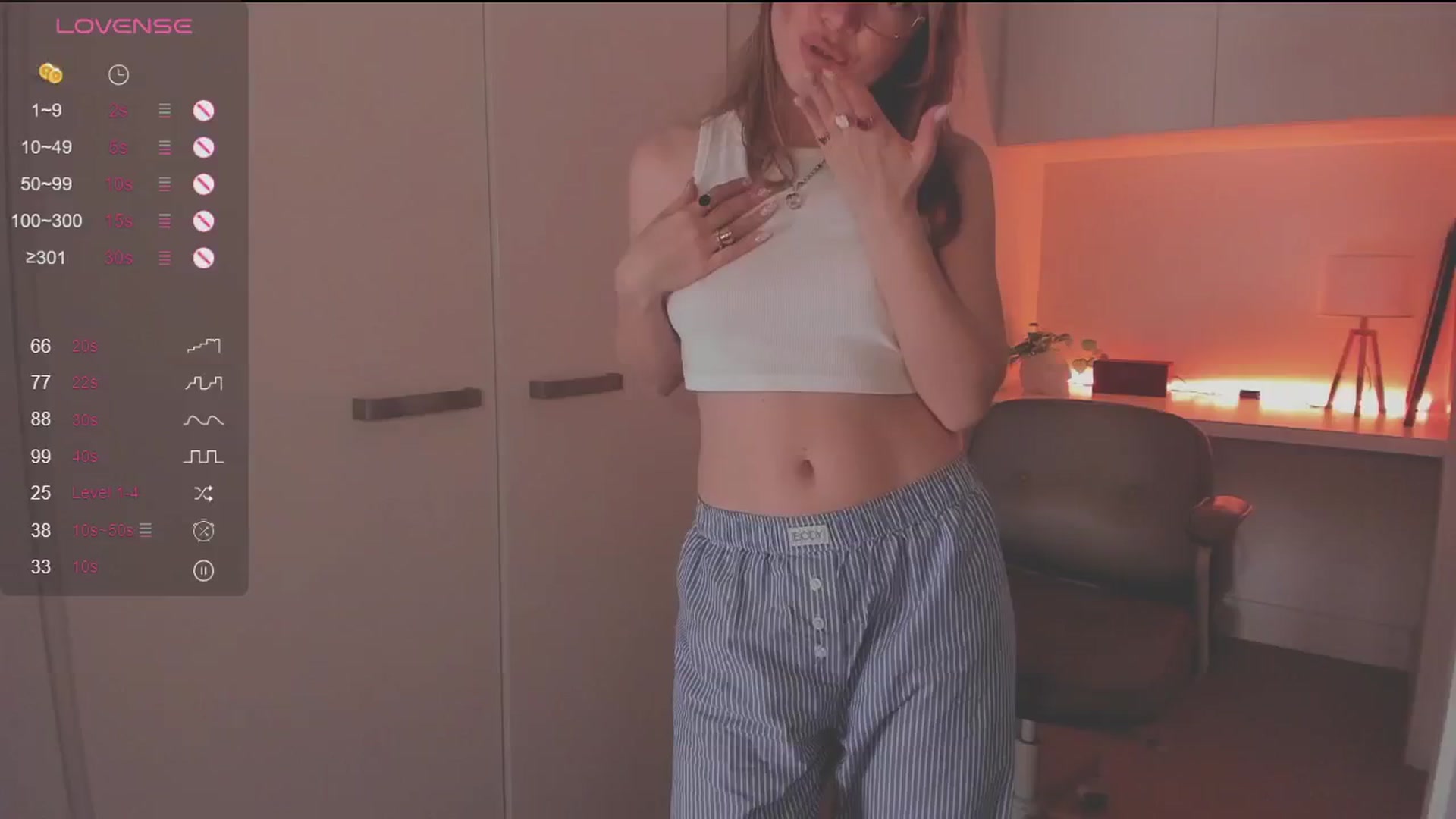 Gallery image thumbnail from cutiee's myfreecams stream on, 09/12/2025, 04:46 image 1 of 20