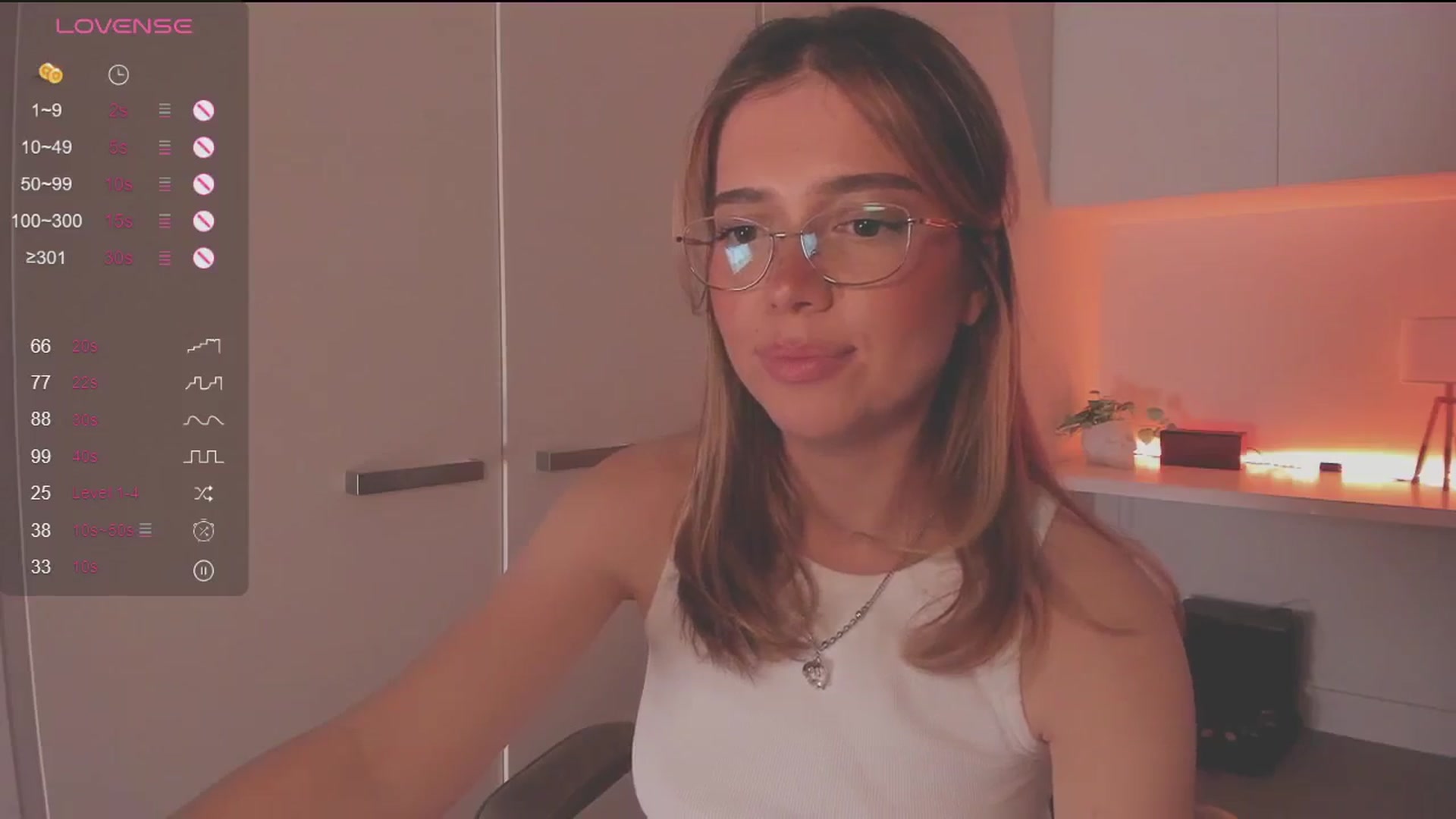 Gallery image thumbnail from cutiee's myfreecams stream on, 09/12/2025, 08:06 image 10 of 20