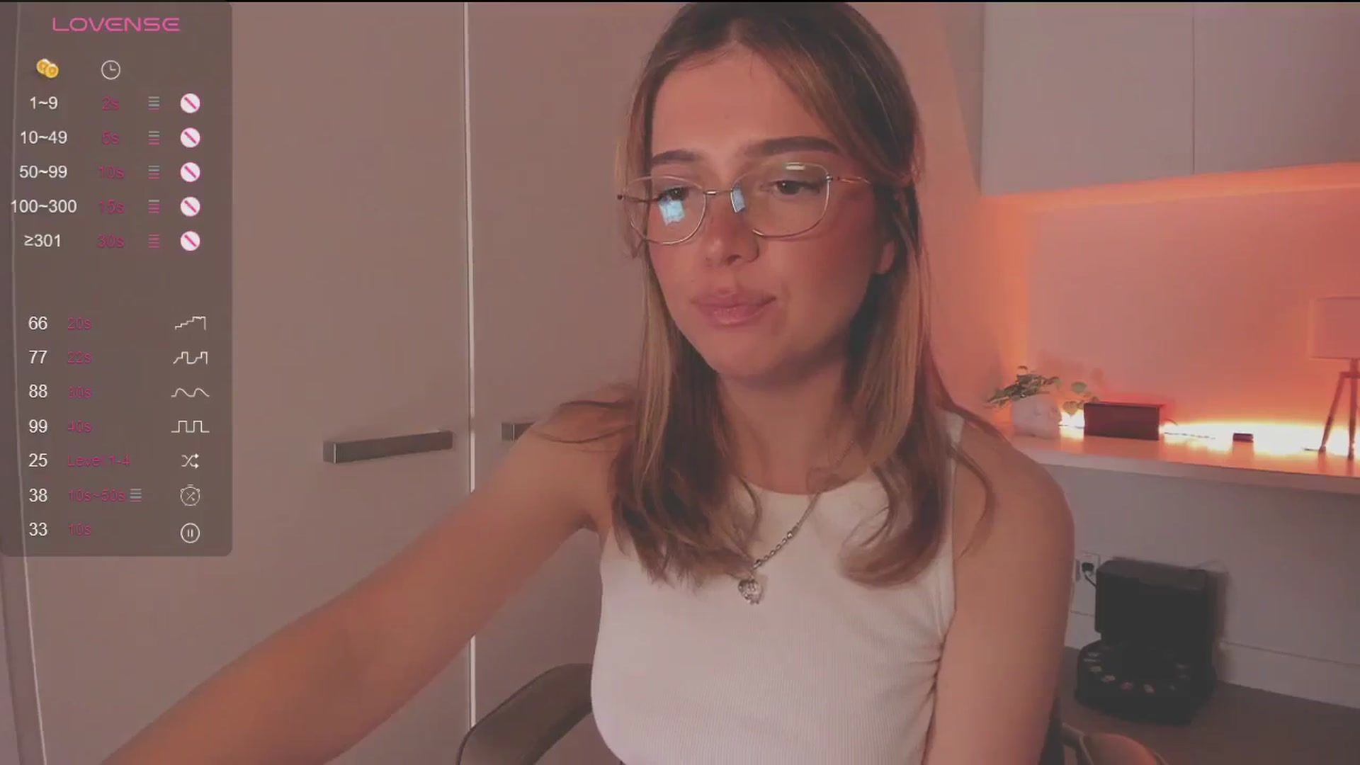 Gallery image thumbnail from cutiee's myfreecams stream on, 09/12/2025, 08:06 image 3 of 20