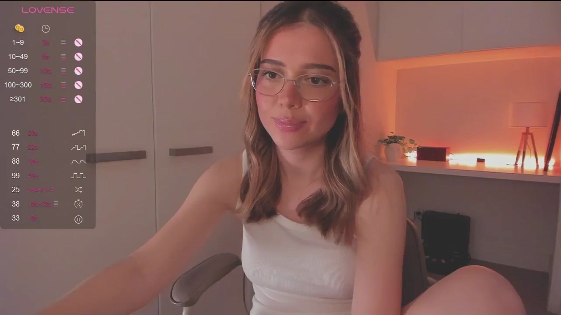 Gallery image thumbnail from cutiee's myfreecams stream on, 09/14/2025, 07:41 image 9 of 20