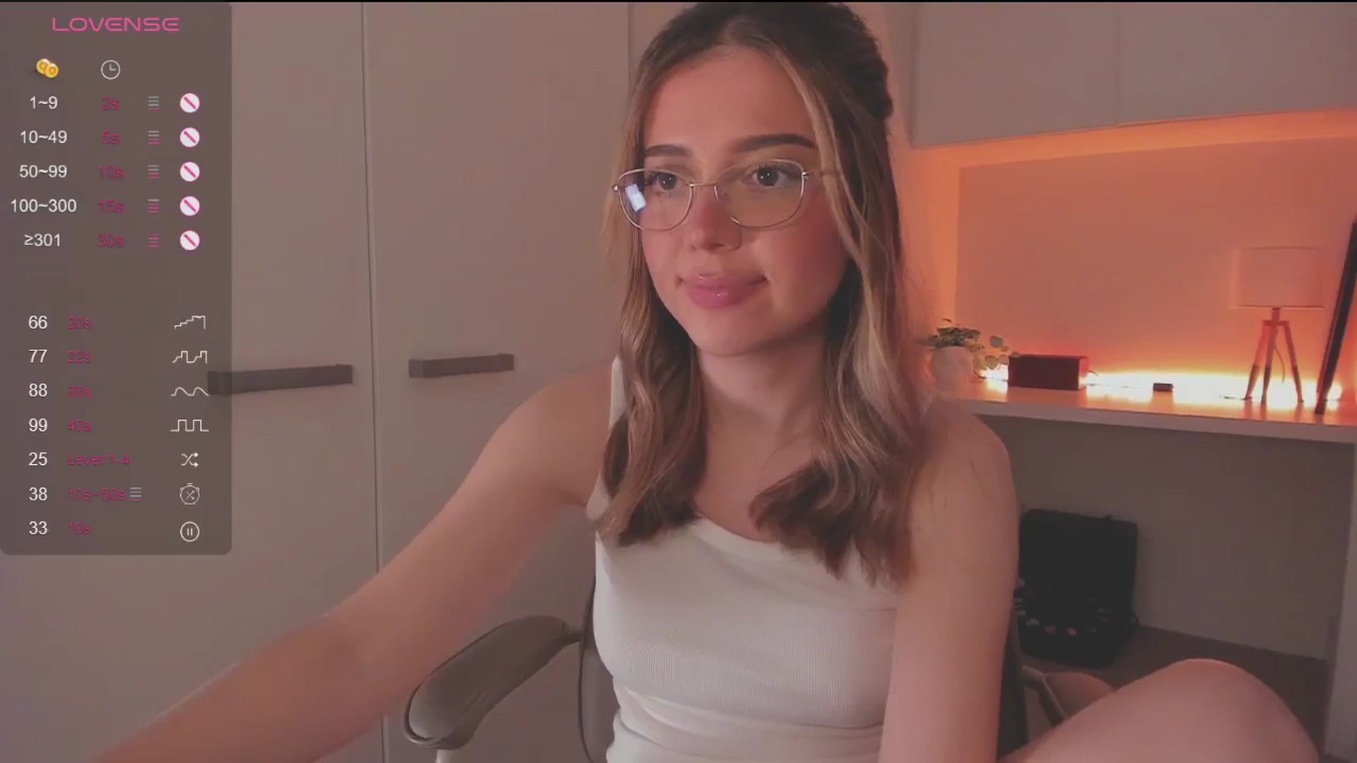 Gallery image thumbnail from cutiee's myfreecams stream on, 09/14/2025, 07:41 image 10 of 20