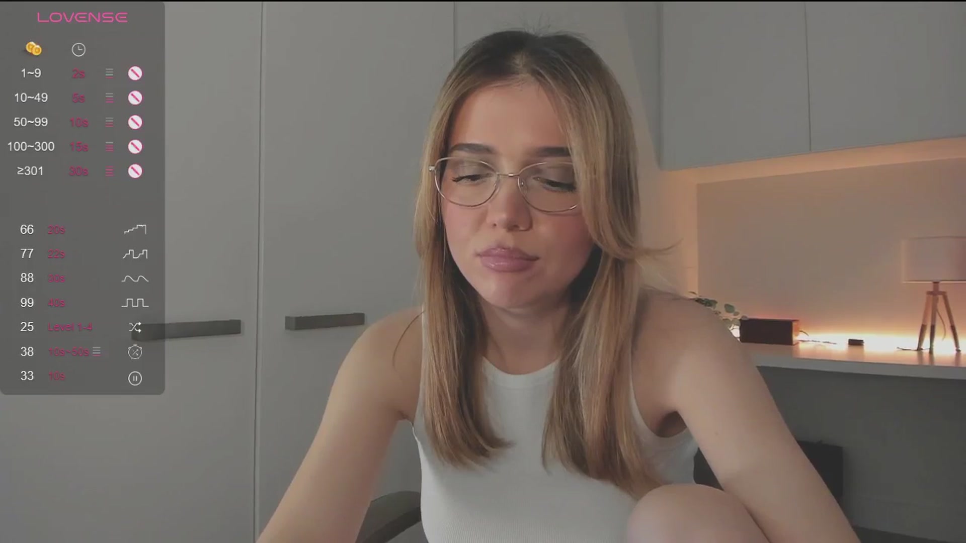 Gallery image thumbnail from cutiee's myfreecams stream on, 09/15/2025, 03:58 image 18 of 20