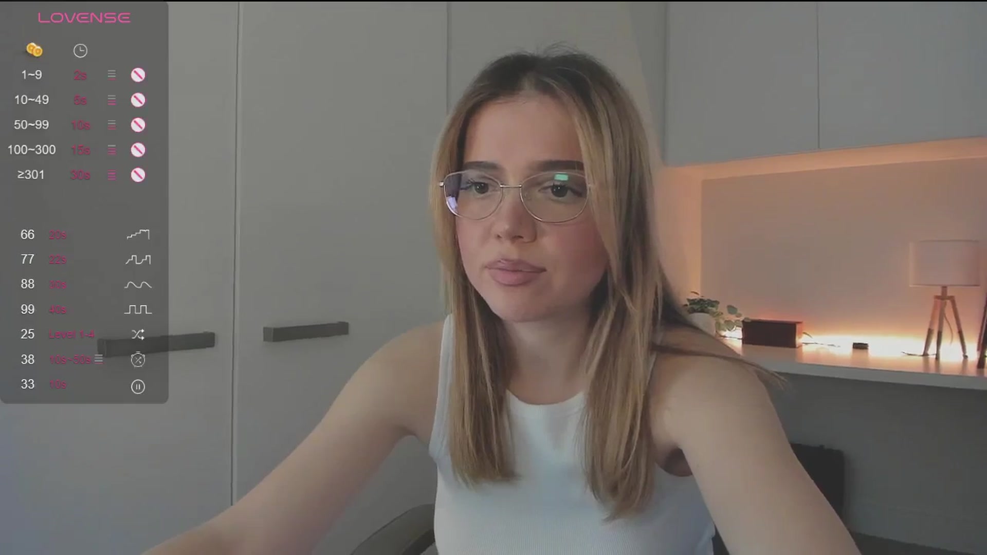 Gallery image thumbnail from cutiee's myfreecams stream on, 09/15/2025, 05:30 image 7 of 20