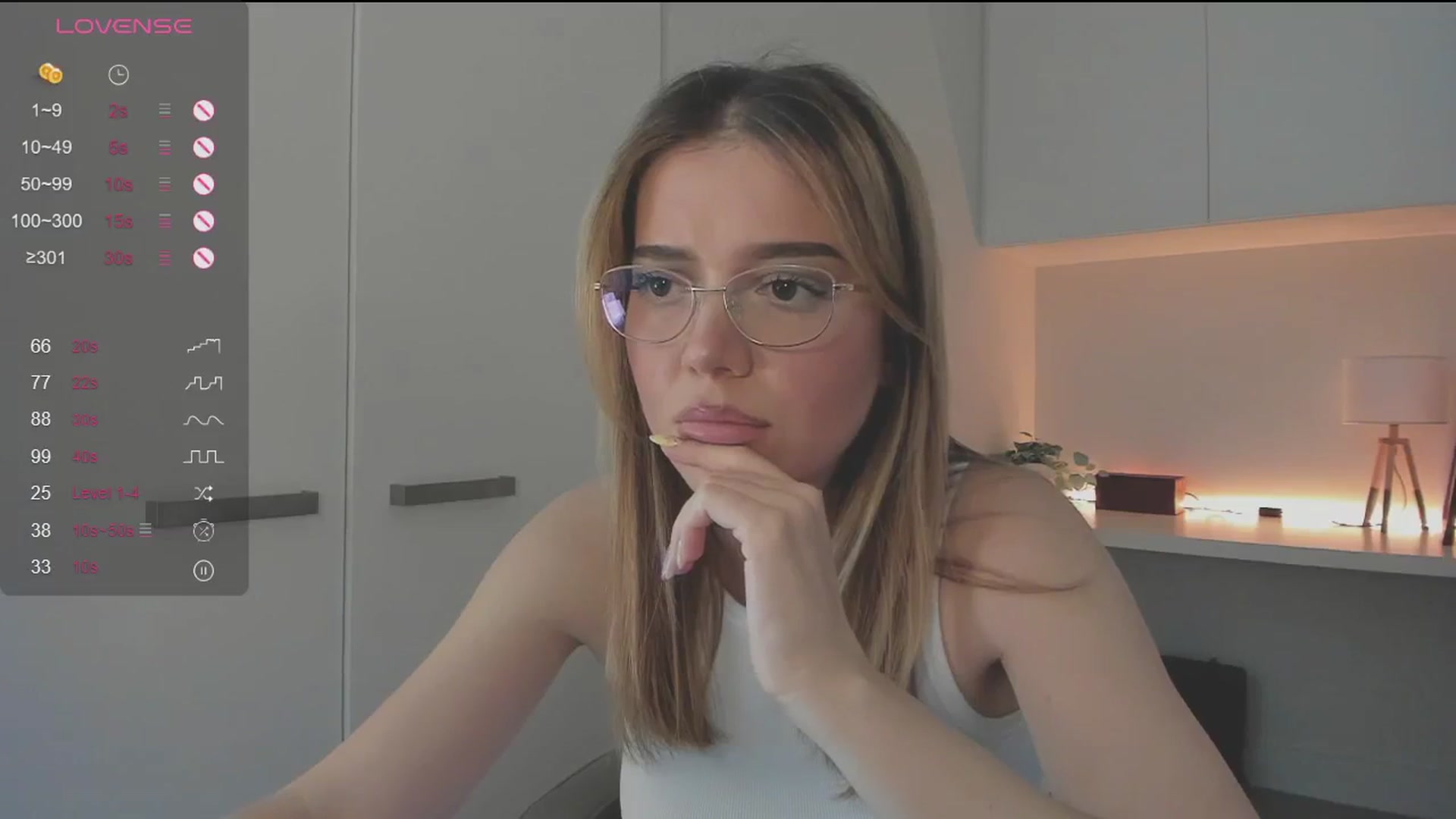 Gallery image thumbnail from cutiee's myfreecams stream on, 09/15/2025, 05:30 image 18 of 20