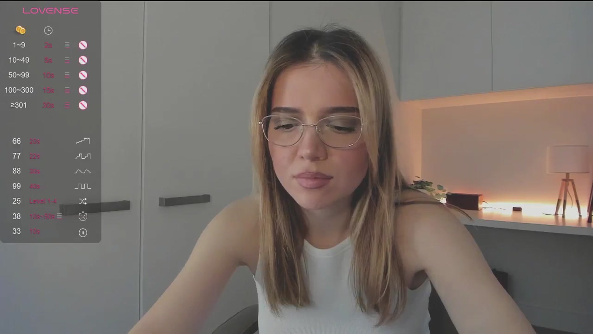 Gallery image thumbnail from cutiee's myfreecams stream on, 09/15/2025, 05:30 image 6 of 20