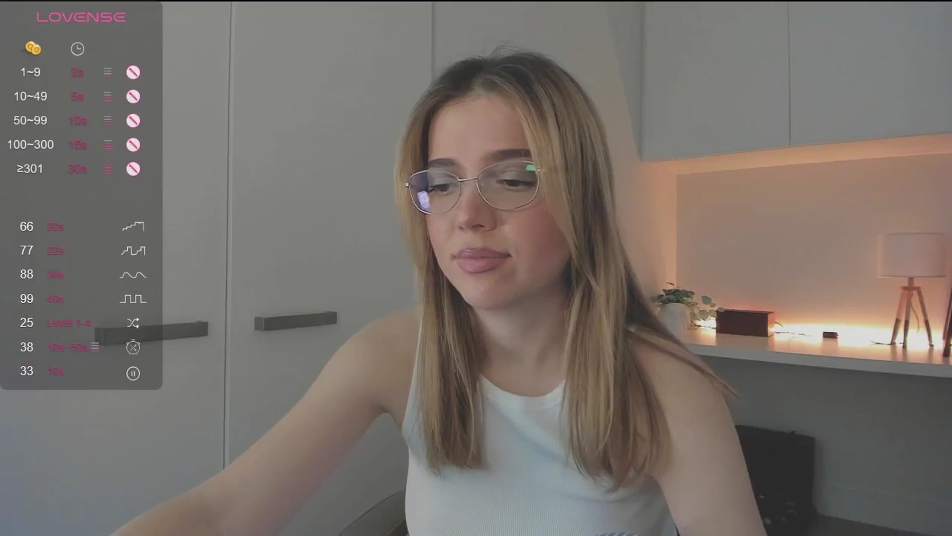 Gallery image thumbnail from cutiee's myfreecams stream on, 09/15/2025, 05:30 image 4 of 20