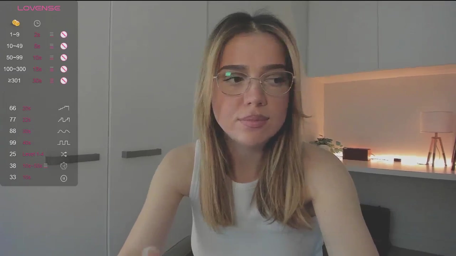 Gallery image thumbnail from cutiee's myfreecams stream on, 09/15/2025, 05:30 image 3 of 20
