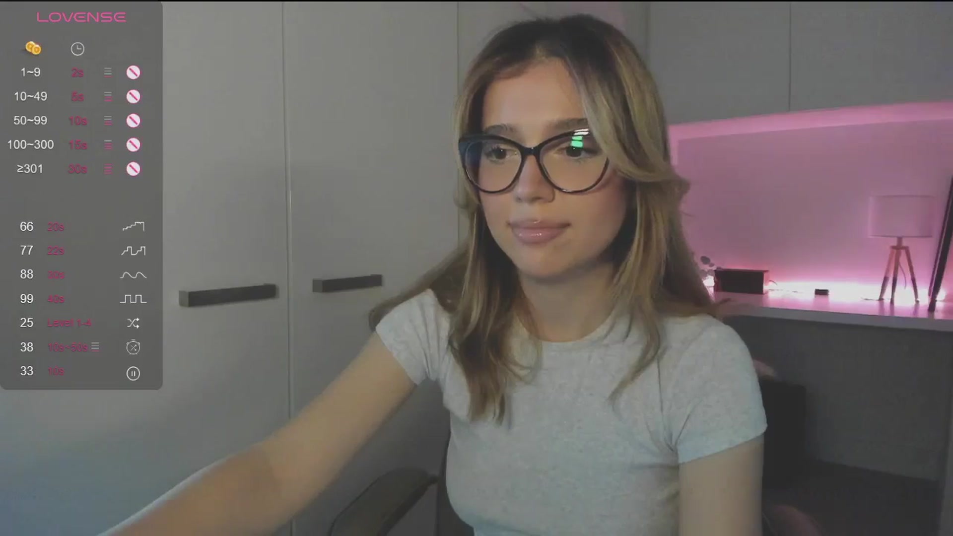 Gallery image thumbnail from cutiee's myfreecams stream on, 09/20/2025, 02:24 image 5 of 20