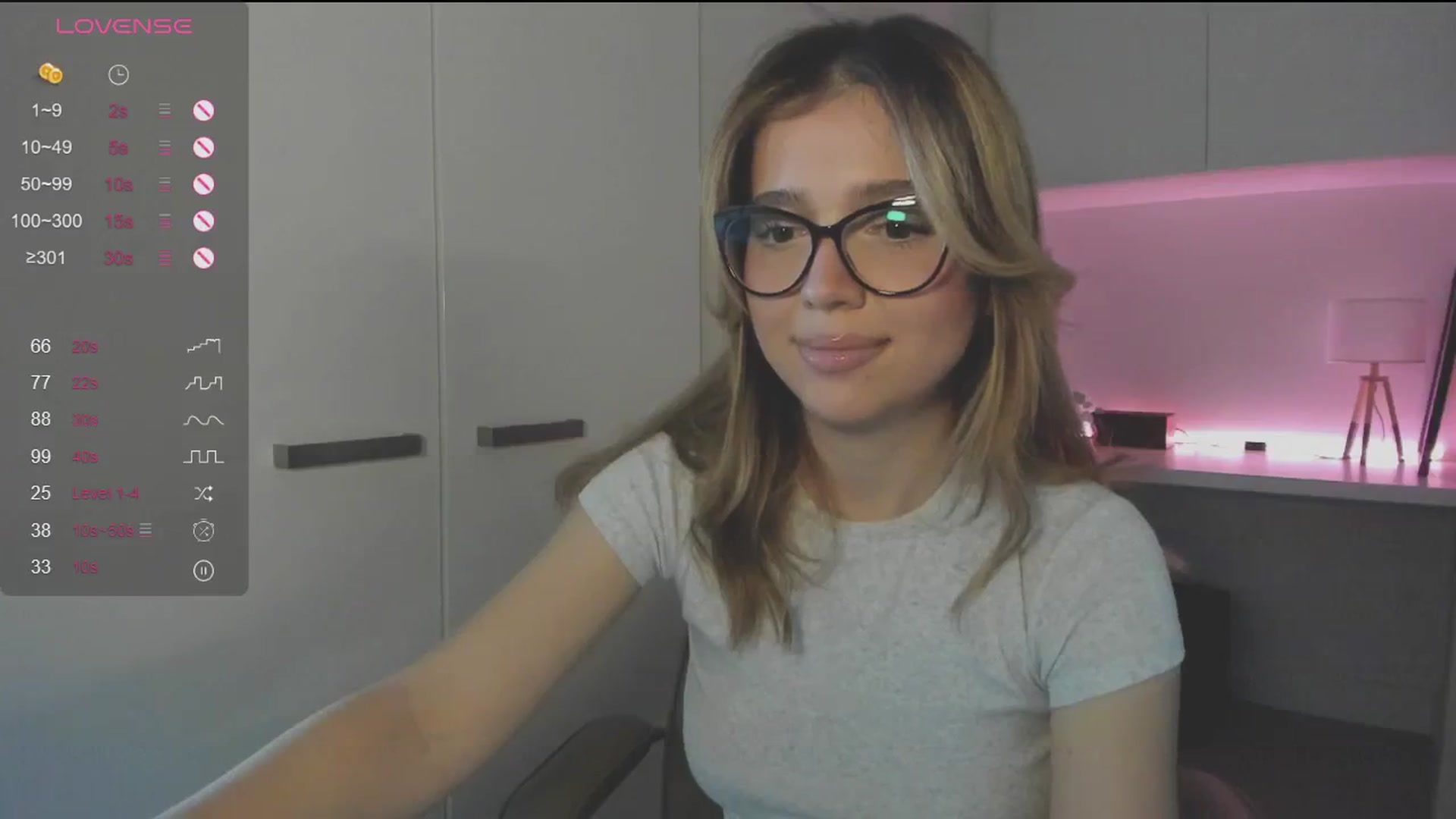 Gallery image thumbnail from cutiee's myfreecams stream on, 09/20/2025, 02:24 image 4 of 20