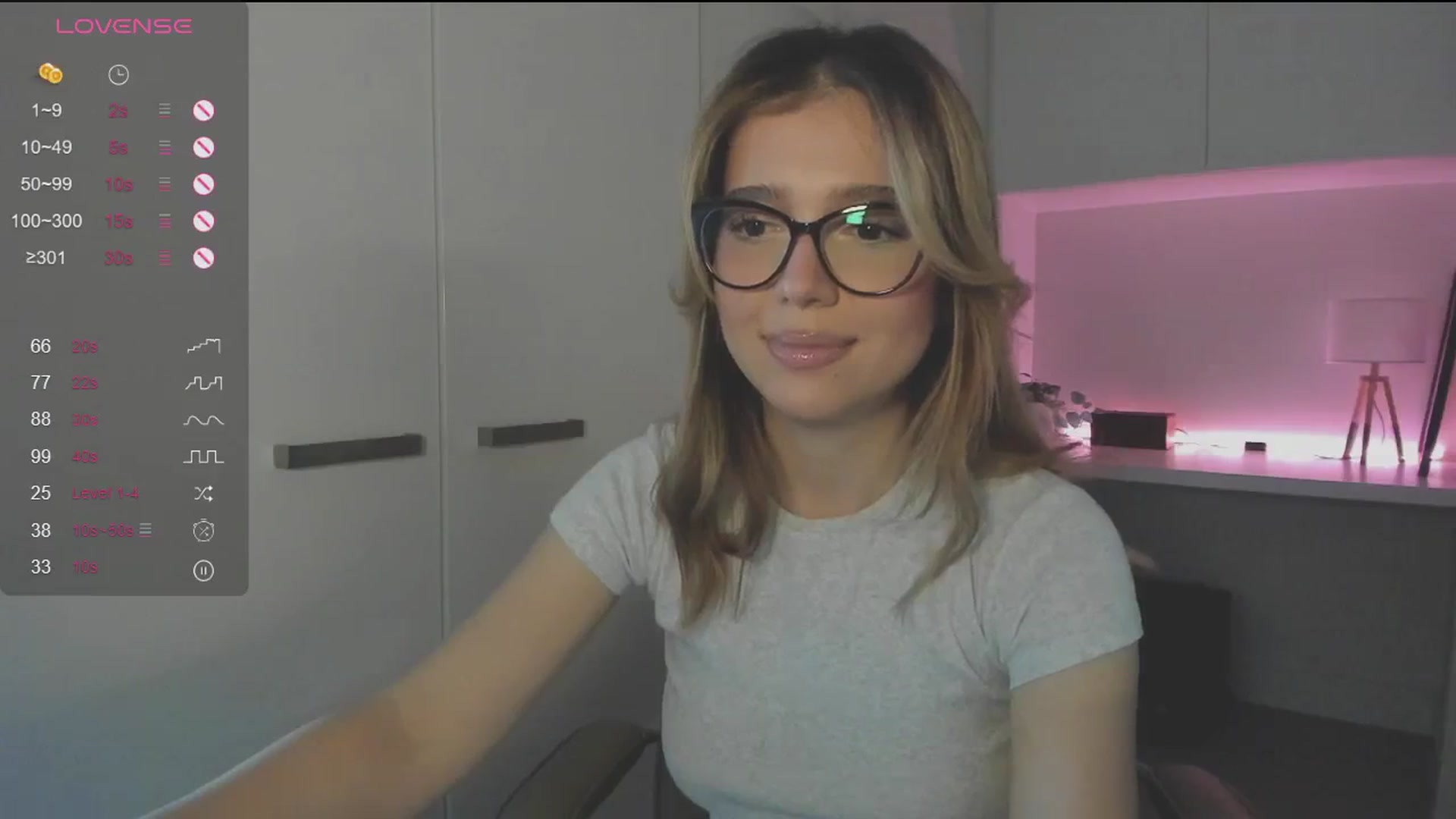 Gallery image thumbnail from cutiee's myfreecams stream on, 09/20/2025, 02:24 image 3 of 20