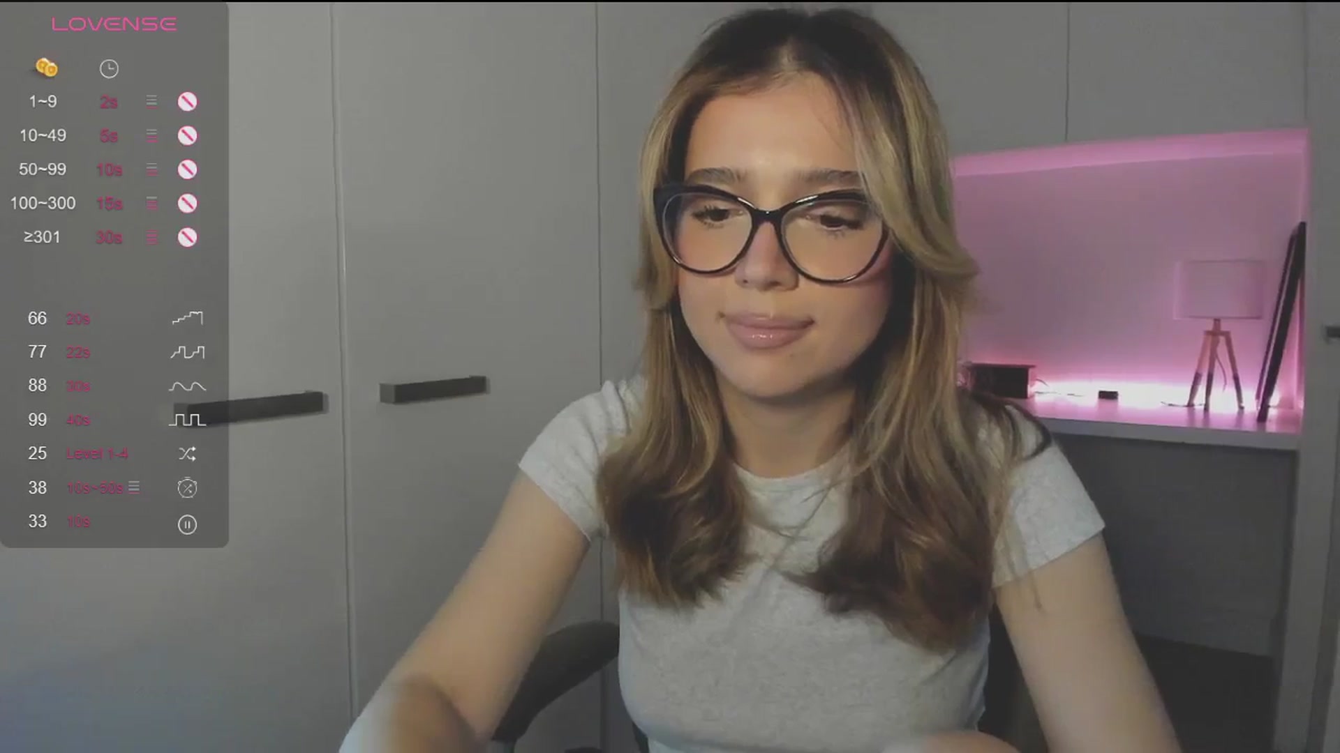 Gallery image thumbnail from cutiee's myfreecams stream on, 09/20/2025, 02:48 image 8 of 20