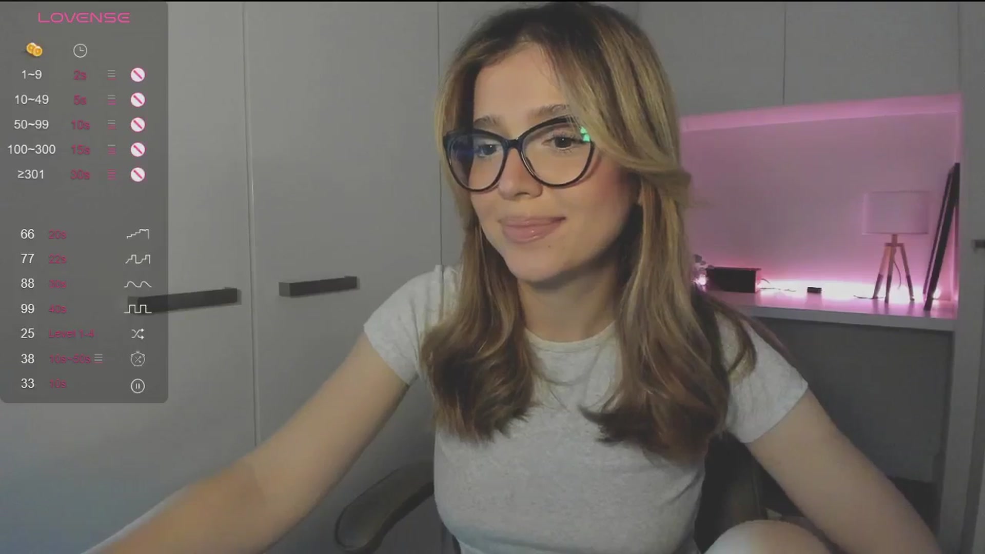 Gallery image thumbnail from cutiee's myfreecams stream on, 09/20/2025, 02:48 image 4 of 20