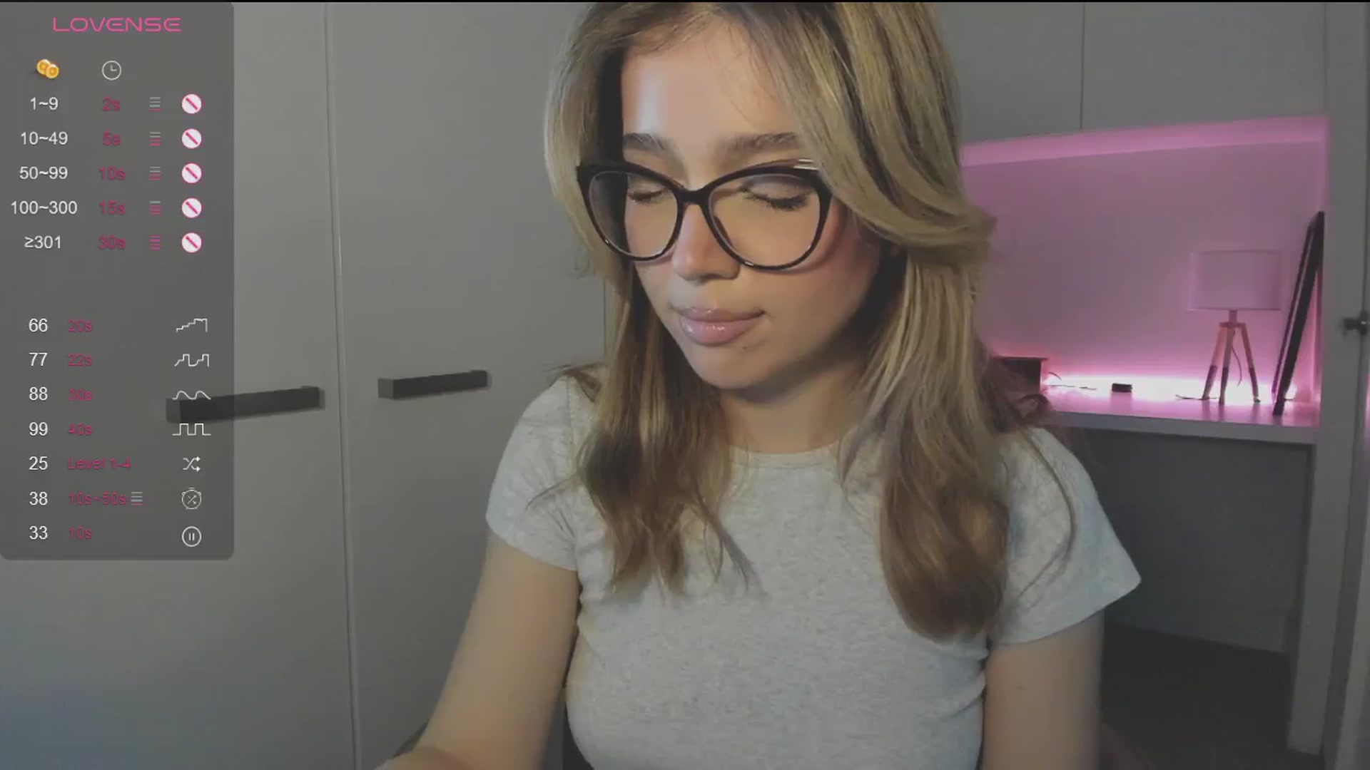 Gallery image thumbnail from cutiee's myfreecams stream on, 09/20/2025, 02:48 image 12 of 20