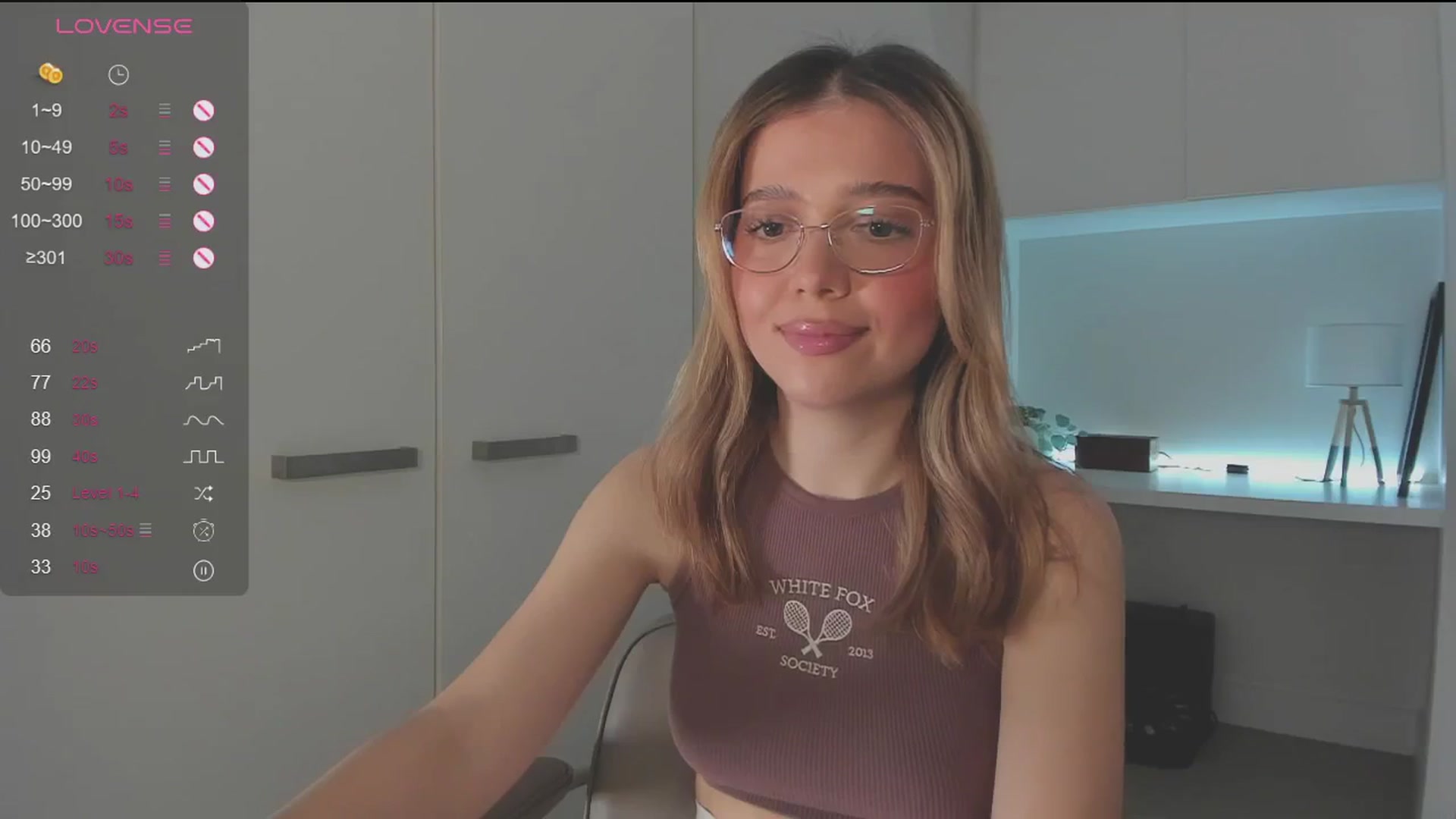Gallery image thumbnail from cutiee's myfreecams stream on, 09/22/2025, 04:52 image 13 of 20