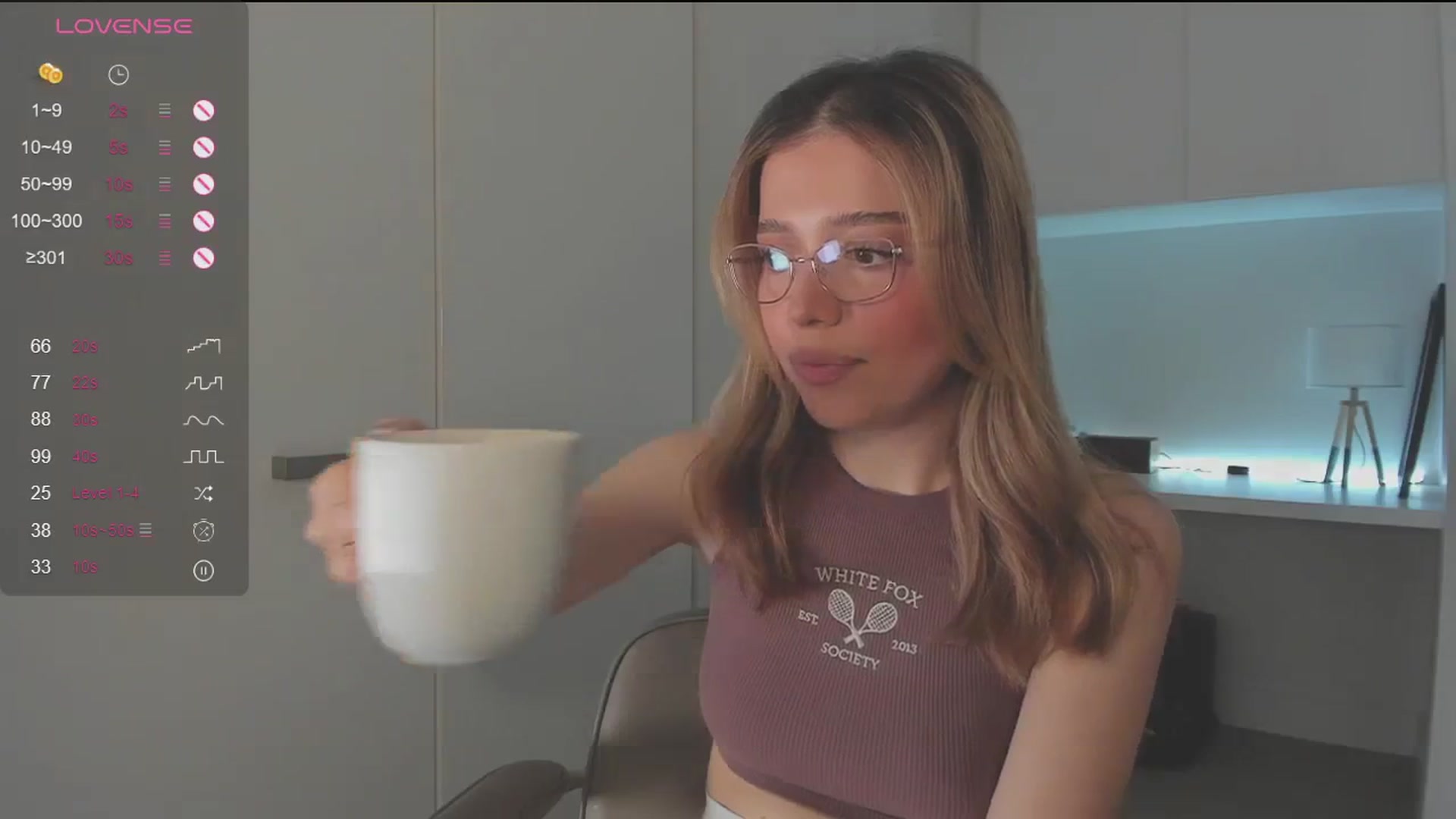 Gallery image thumbnail from cutiee's myfreecams stream on, 09/22/2025, 04:52 image 11 of 20