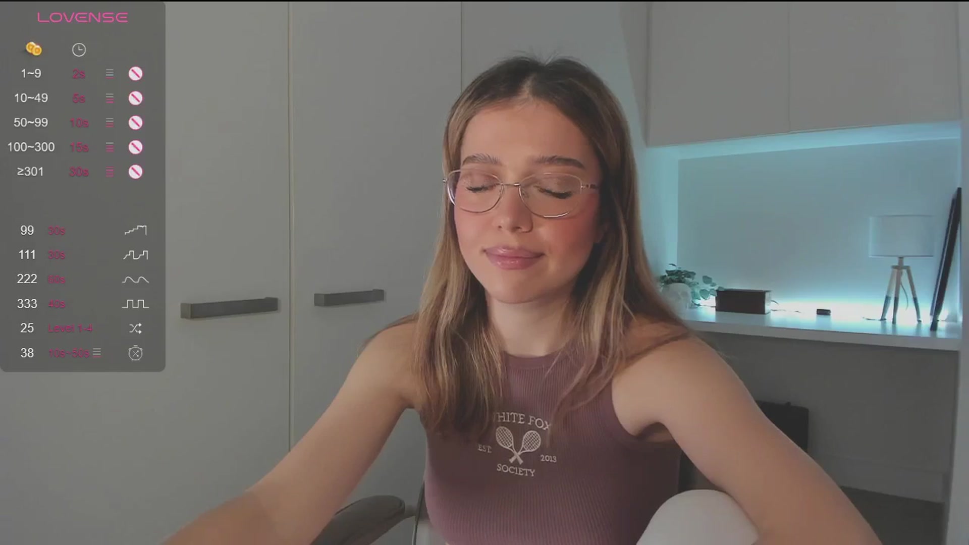Gallery image thumbnail from cutiee's myfreecams stream on, 09/22/2025, 05:18 image 7 of 20