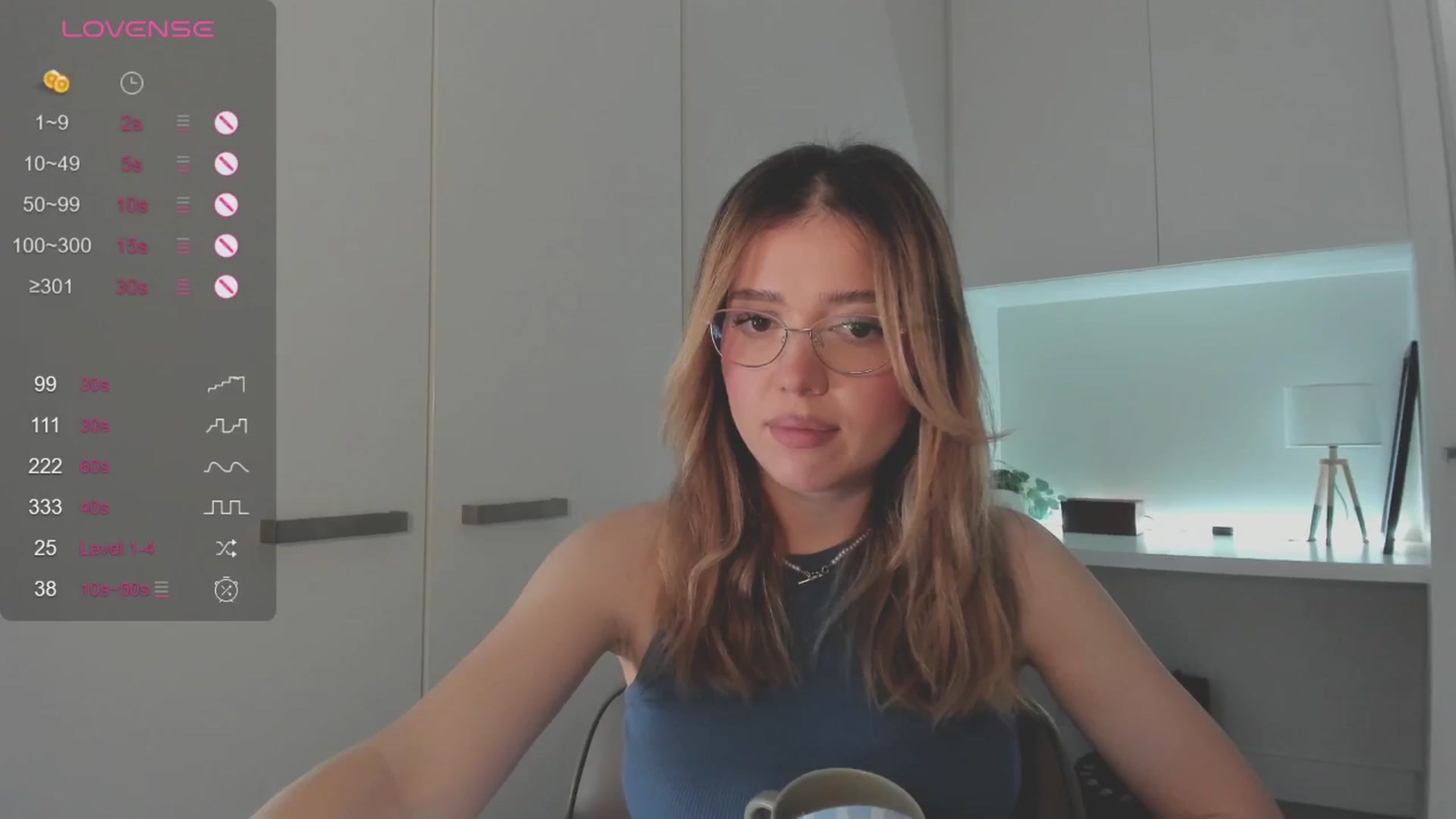 Gallery image thumbnail from cutiee's myfreecams stream on, 09/30/2025, 02:59 image 12 of 20