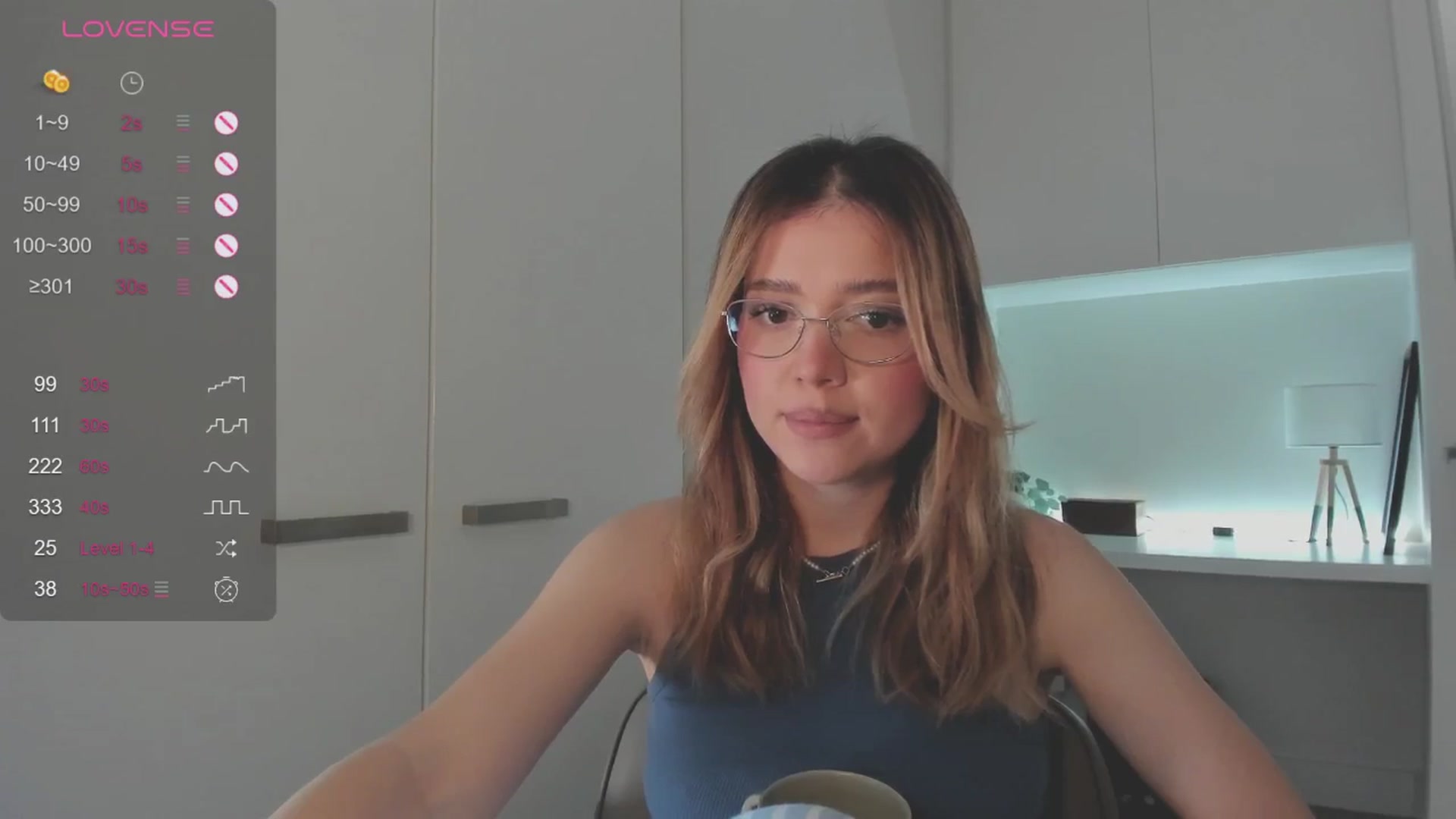 Gallery image thumbnail from cutiee's myfreecams stream on, 09/30/2025, 02:59 image 10 of 20