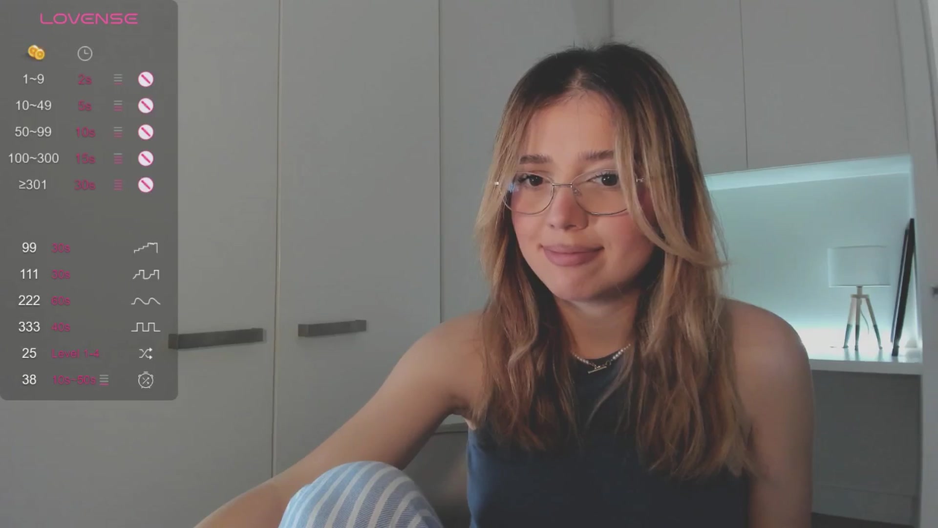 Gallery image thumbnail from cutiee's myfreecams stream on, 09/30/2025, 02:59 image 7 of 20