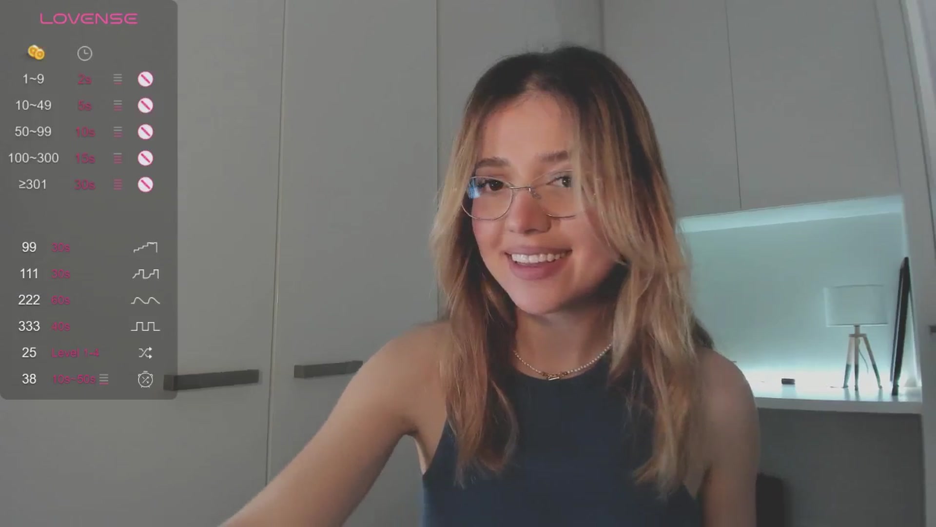 Gallery image thumbnail from cutiee's myfreecams stream on, 09/30/2025, 03:32 image 6 of 20