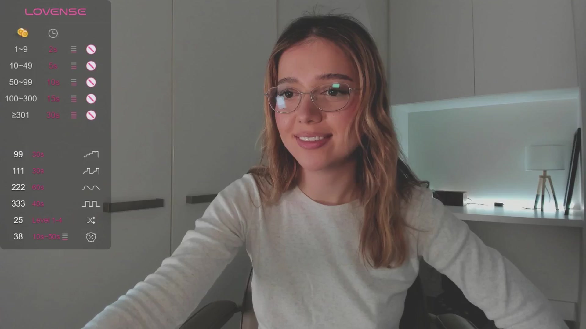 Gallery image thumbnail from cutiee's myfreecams stream on, 10/01/2025, 04:15 image 17 of 20