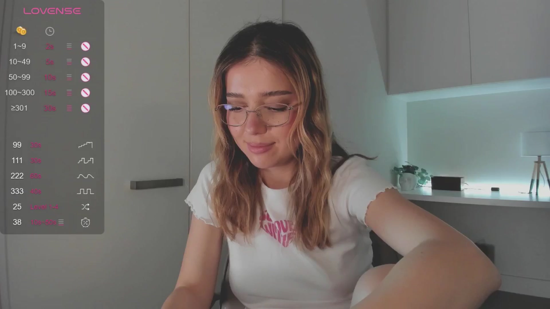 Gallery image thumbnail from cutiee's myfreecams stream on, 10/01/2025, 06:43 image 20 of 20