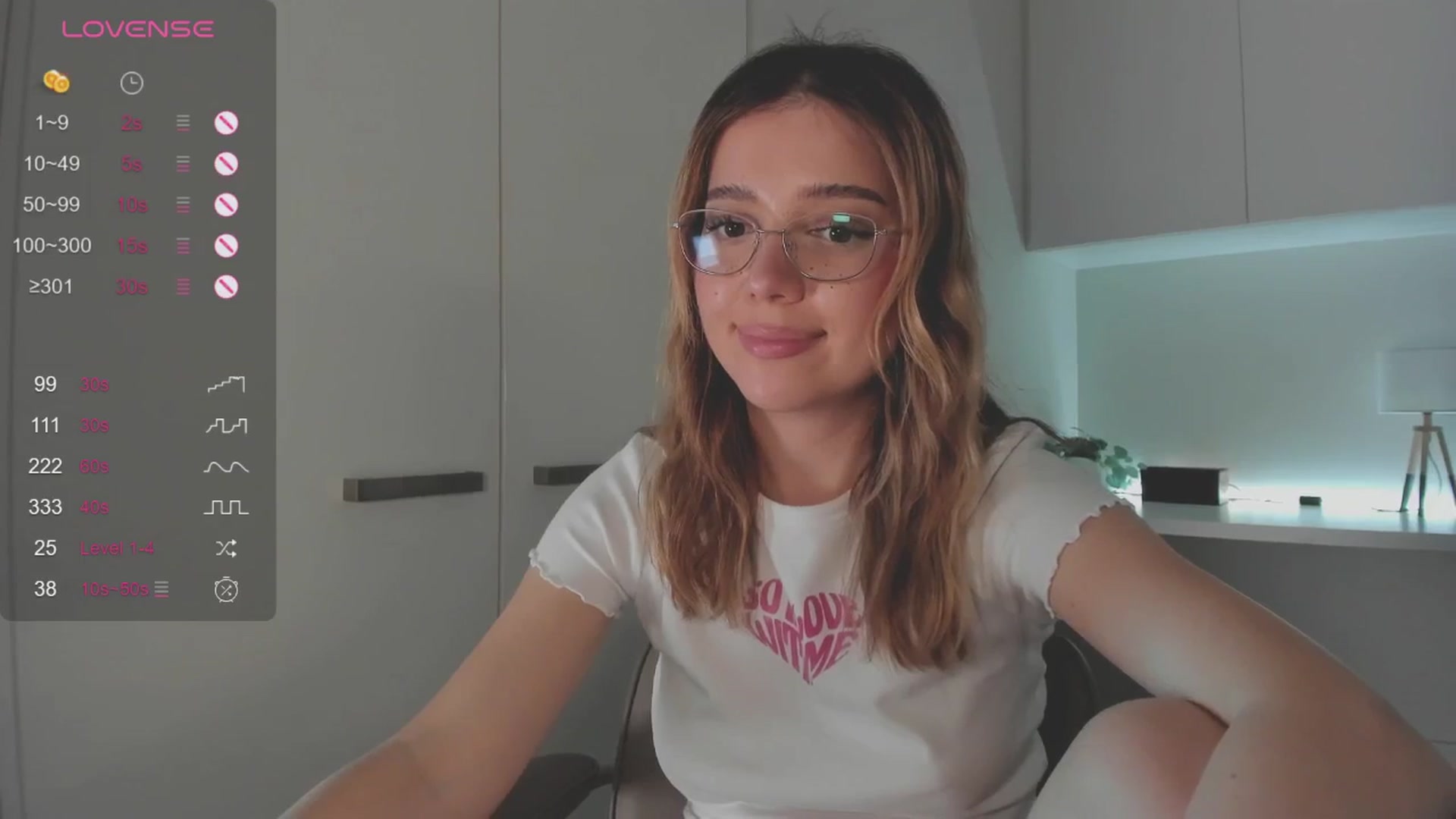Gallery image thumbnail from cutiee's myfreecams stream on, 10/01/2025, 06:43 image 19 of 20
