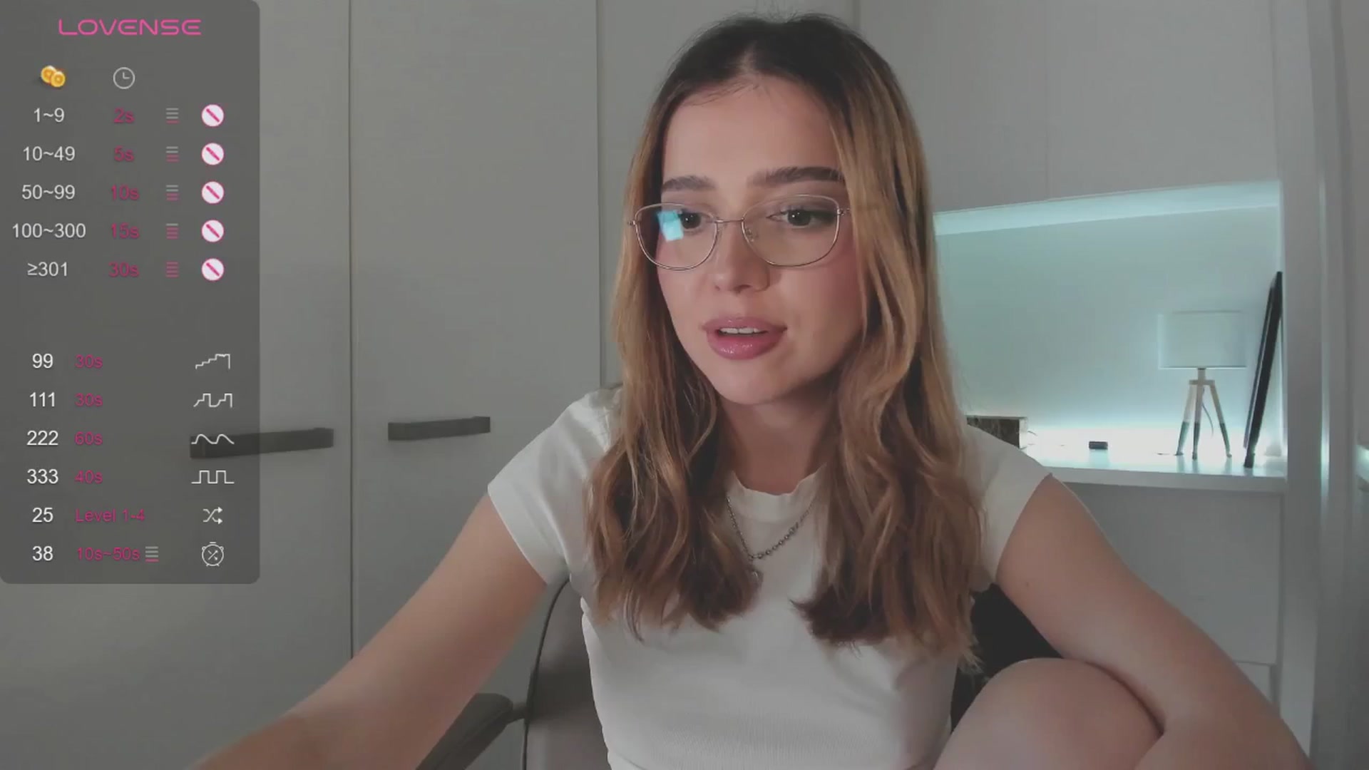 Gallery image thumbnail from cutiee's myfreecams stream on, 10/06/2025, 05:35 image 7 of 20