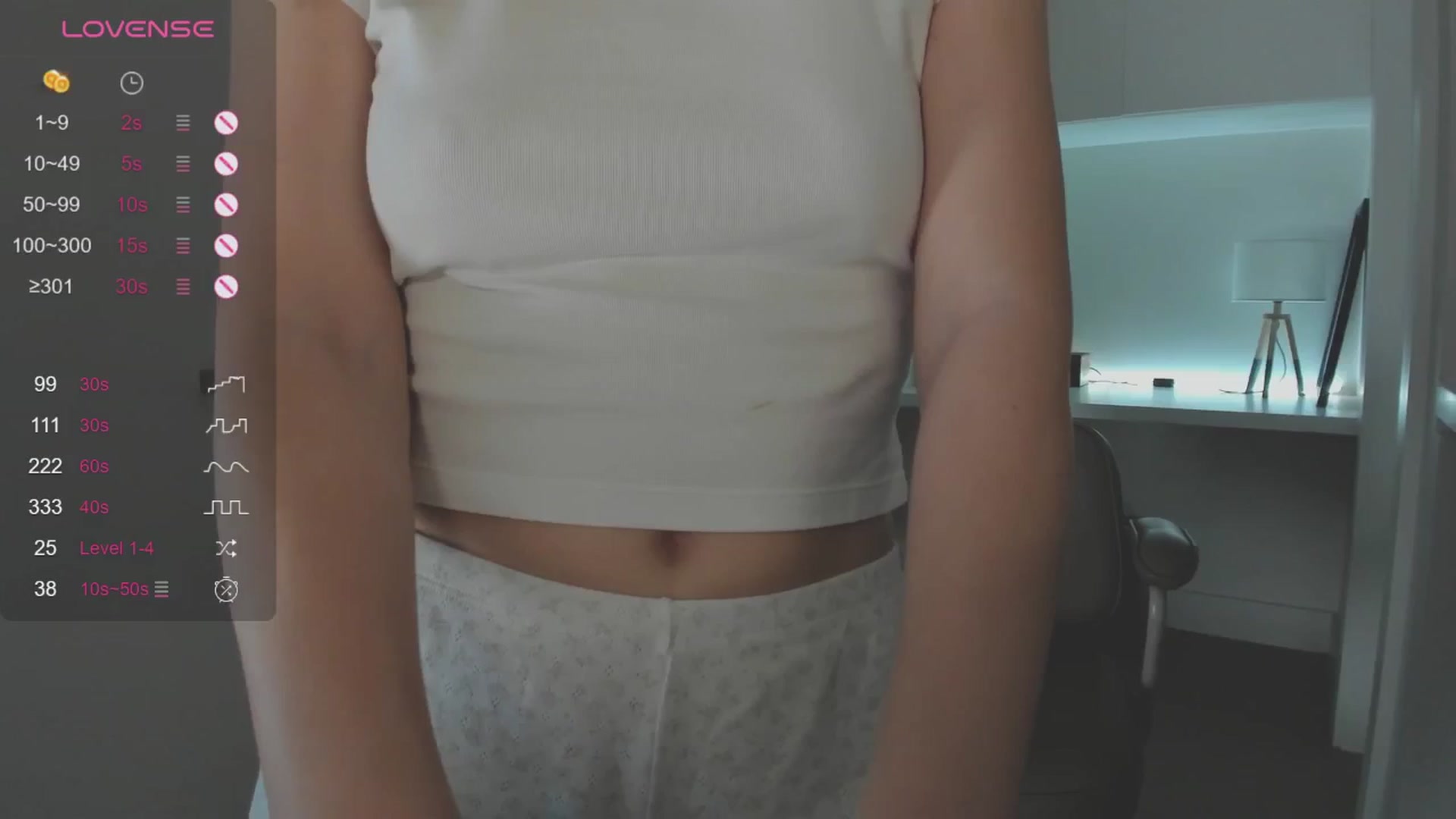 Gallery image thumbnail from cutiee's myfreecams stream on, 10/06/2025, 05:35 image 17 of 20