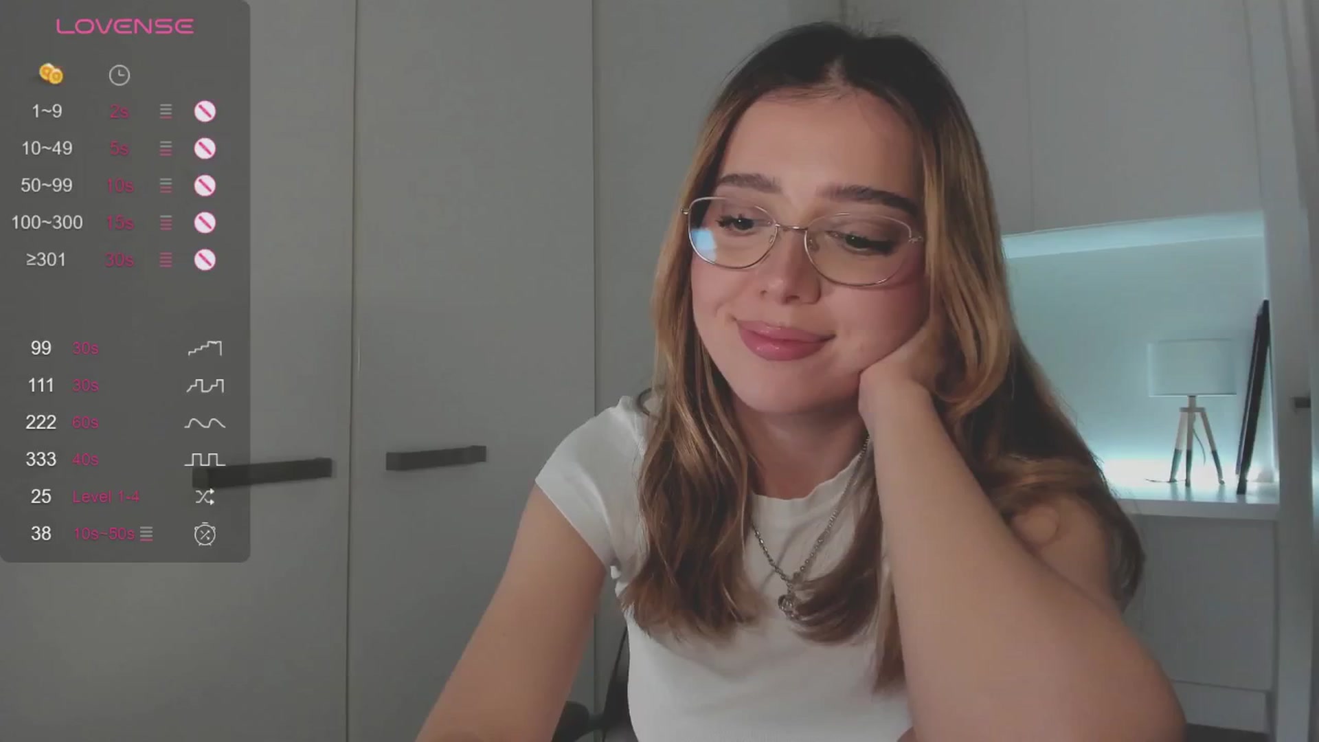 Gallery image thumbnail from cutiee's myfreecams stream on, 10/06/2025, 07:19 image 4 of 20