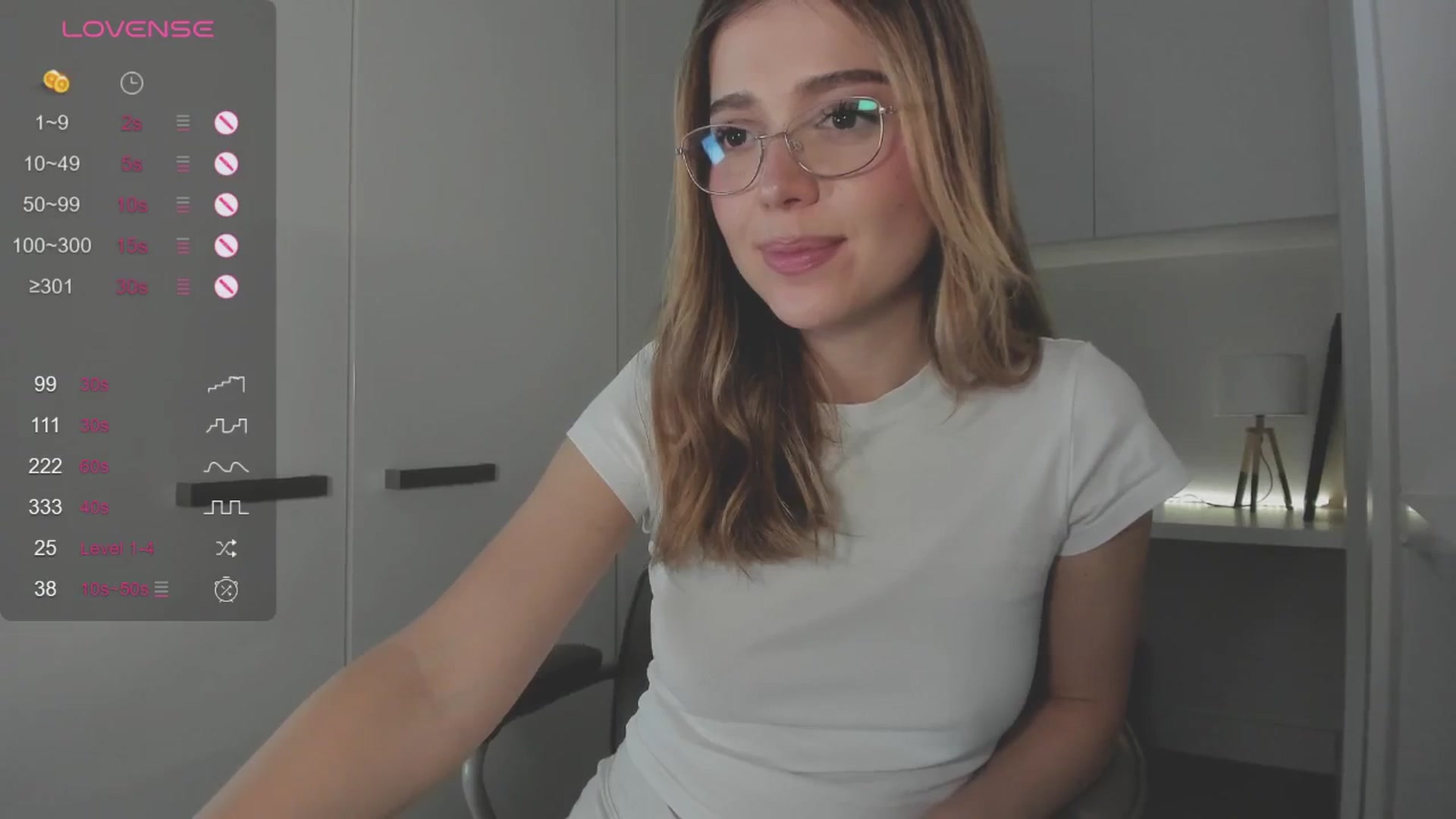 Gallery image thumbnail from cutiee's myfreecams stream on, 10/08/2025, 06:01 image 18 of 20