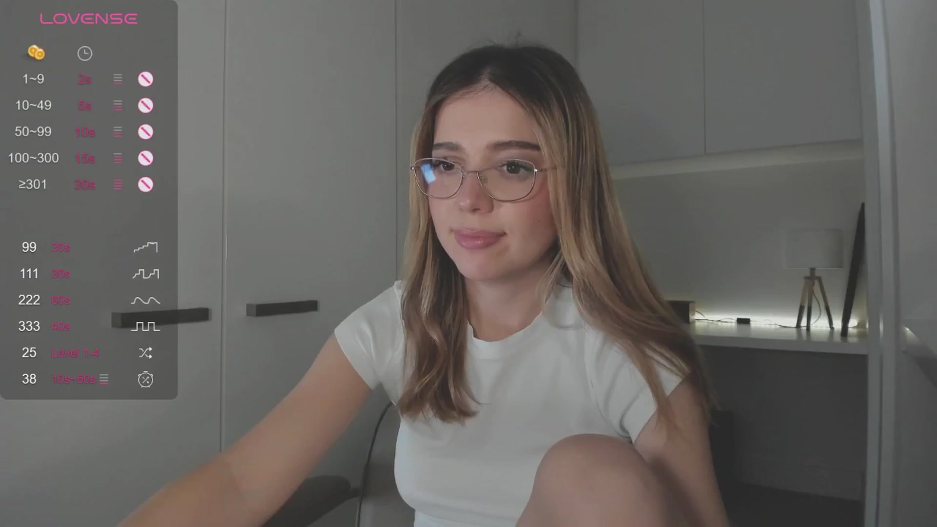 Gallery image thumbnail from cutiee's myfreecams stream on, 10/08/2025, 07:41 image 16 of 20