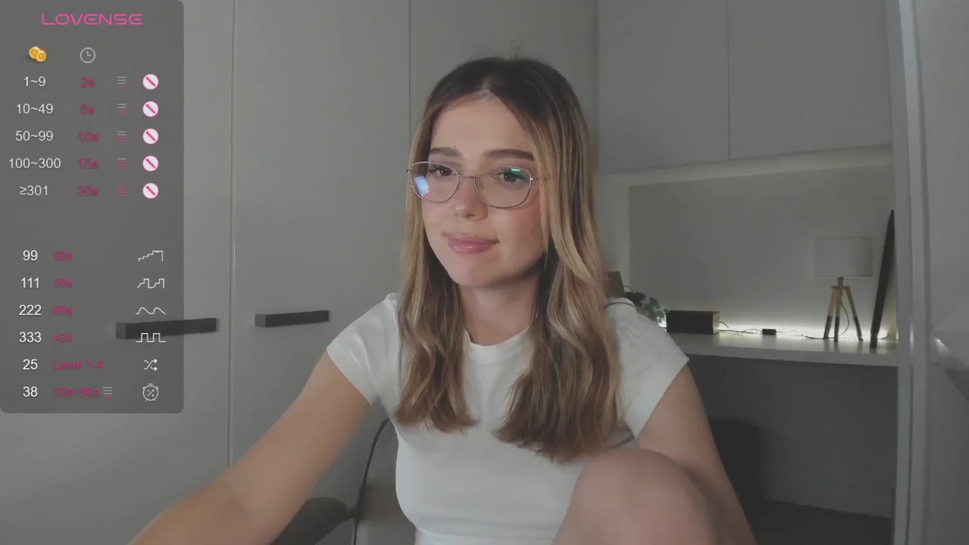 Gallery image thumbnail from cutiee's myfreecams stream on, 10/08/2025, 07:41 image 13 of 20