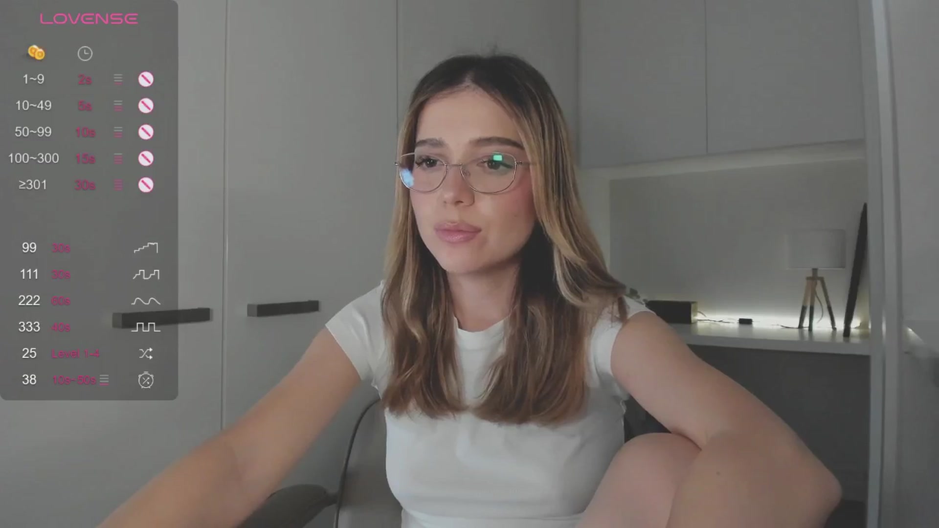 Gallery image thumbnail from cutiee's myfreecams stream on, 10/08/2025, 07:41 image 14 of 20