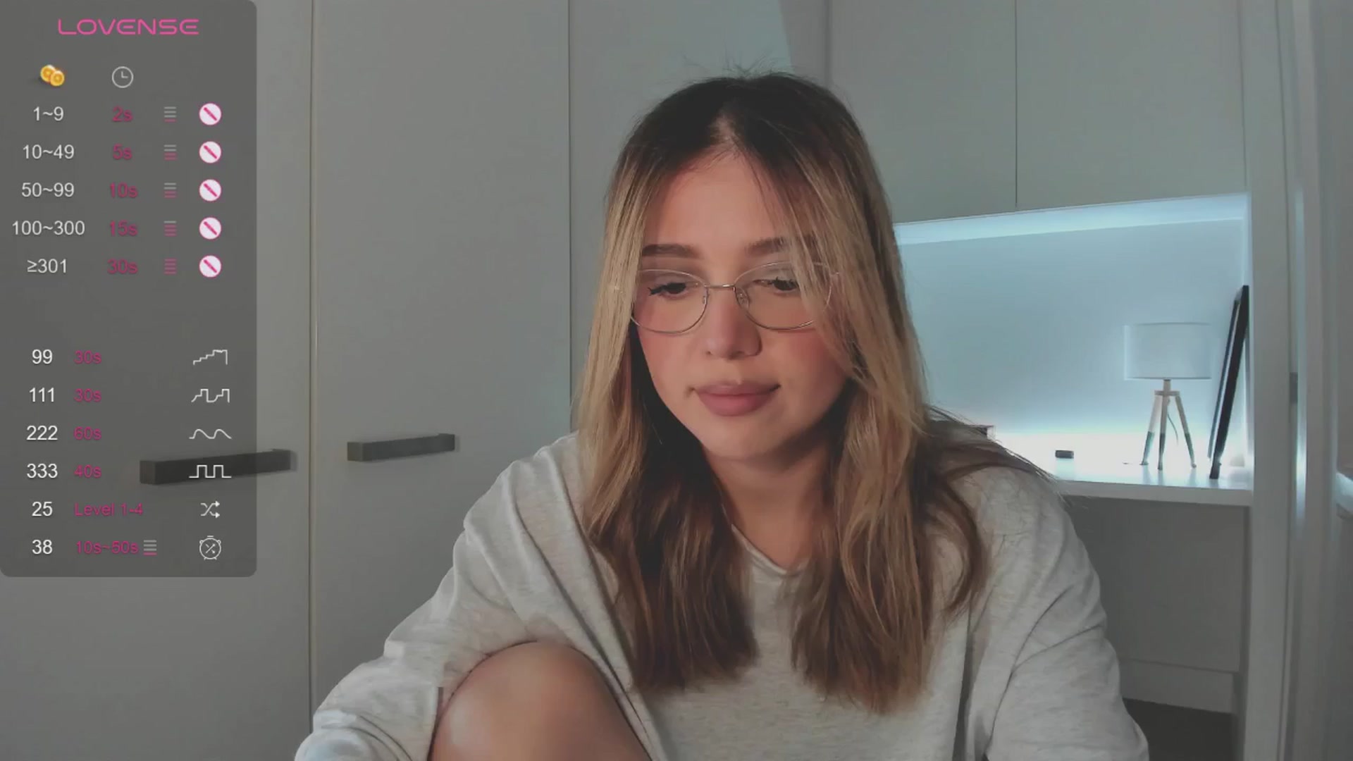 Gallery image thumbnail from cutiee's myfreecams stream on, 10/12/2025, 01:09 image 1 of 20