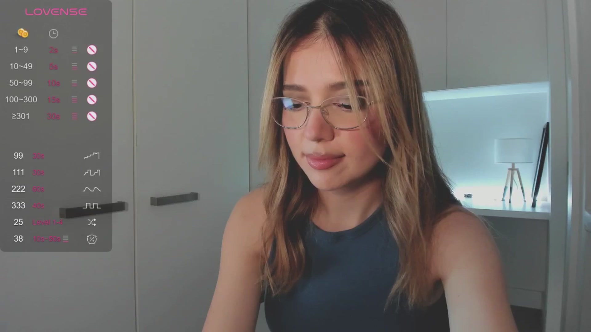 Gallery image thumbnail from cutiee's myfreecams stream on, 10/12/2025, 02:32 image 17 of 20