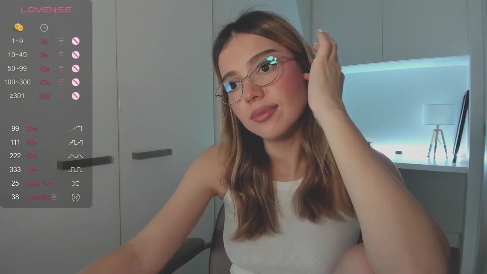 Gallery image thumbnail from cutiee's myfreecams stream on, 10/12/2025, 03:24 image 15 of 20