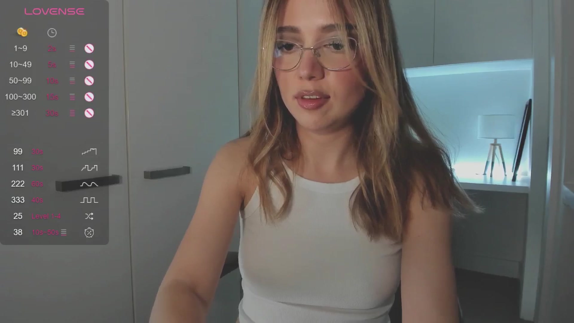 Gallery image thumbnail from cutiee's myfreecams stream on, 10/12/2025, 03:24 image 7 of 20