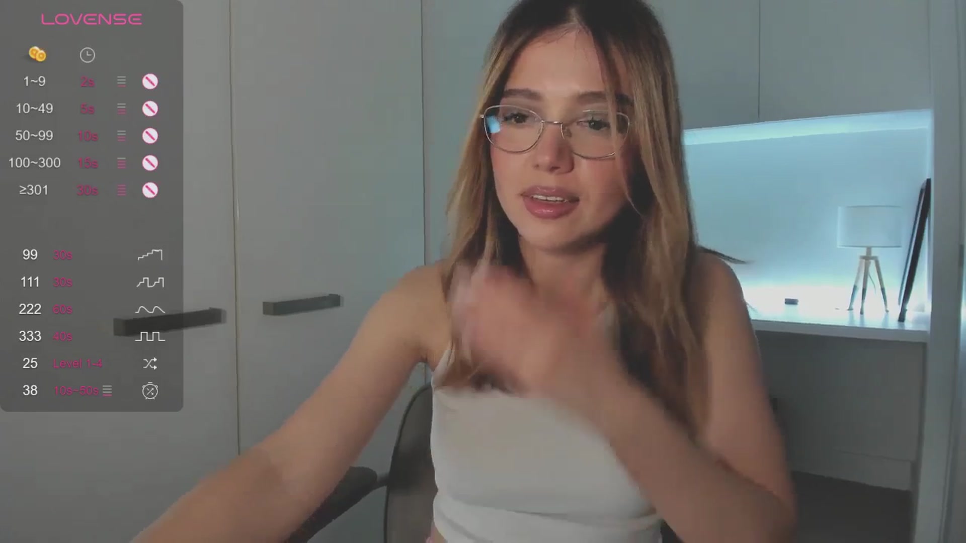 Gallery image thumbnail from cutiee's myfreecams stream on, 10/12/2025, 03:24 image 12 of 20